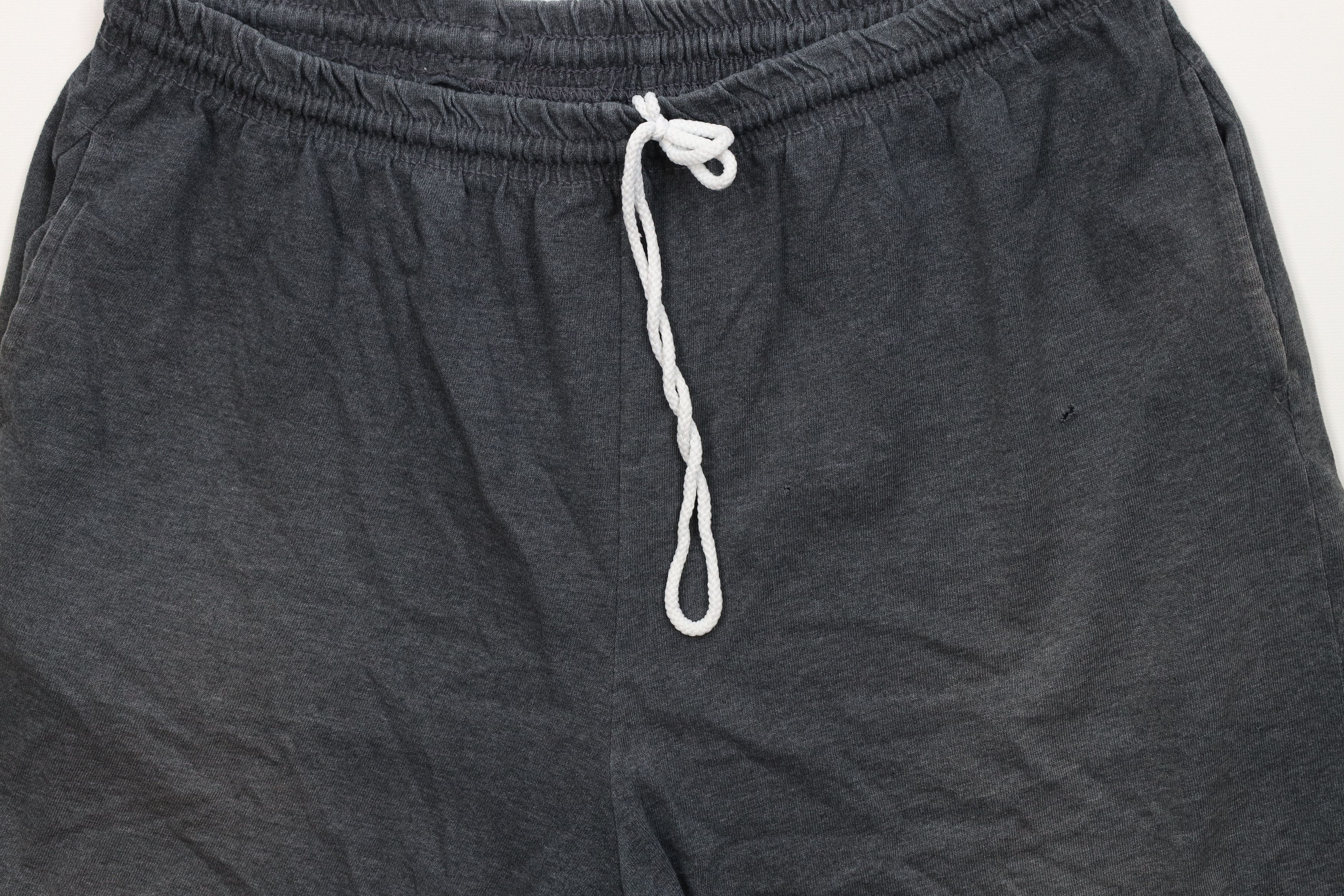 Vintage Vintage Y2K Streetwear Blank Above Knee Shorts Gray Size US 34 / EU 50 - 3 Thumbnail
