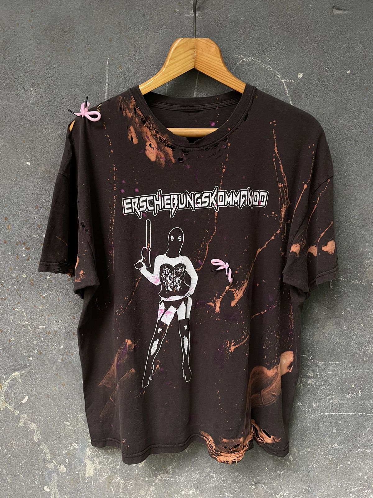 日本製　Y2K【HYSTERIC GLAMOUR】ロゴプリントTシャツバタフライ 日本製 Y2K【HYSTERIC GLAMOUR】ロゴプリントTシャツバタフライ