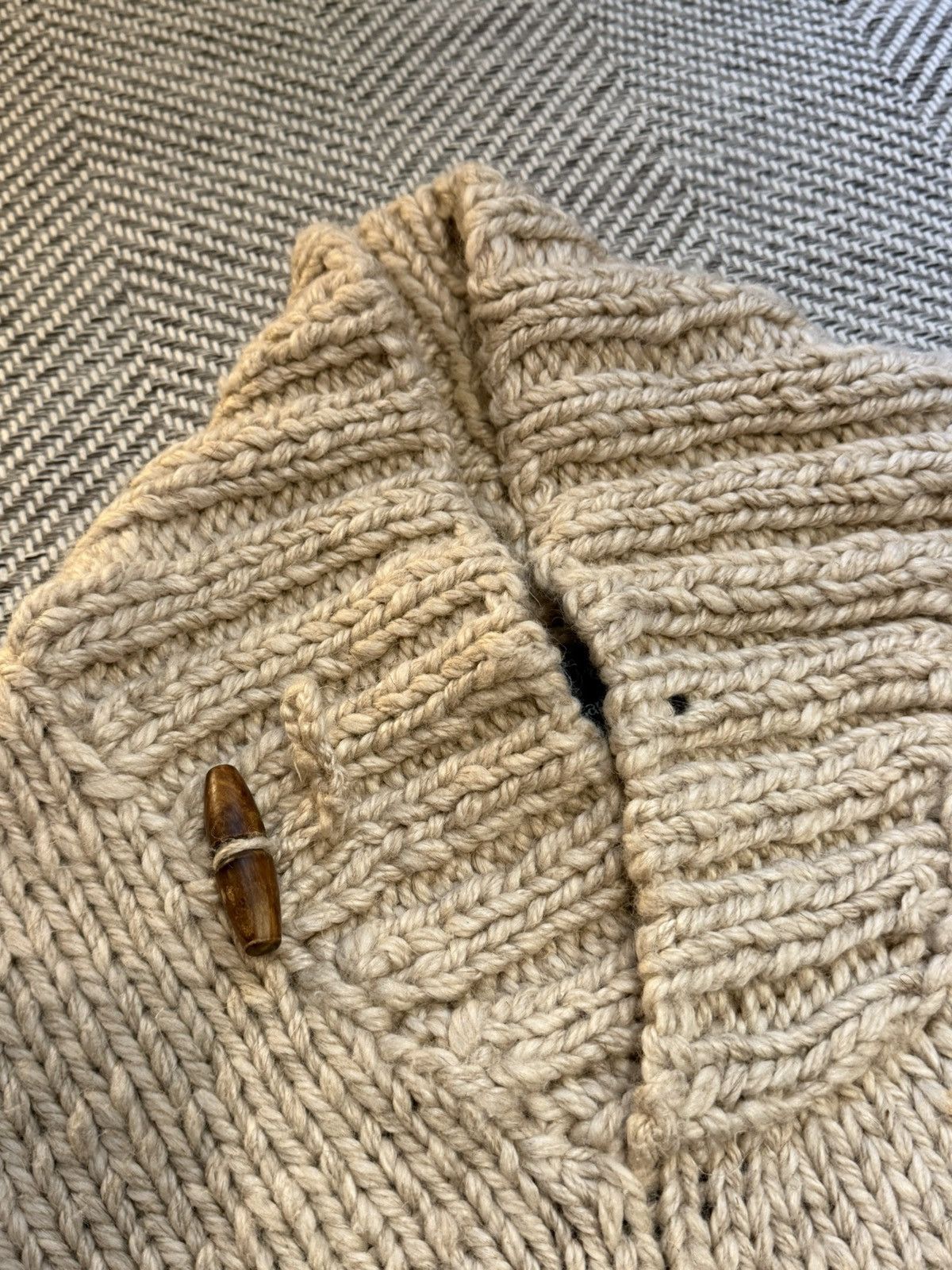Polo Ralph Lauren Polo Ralph Lauren Hand-Knit Shawl Collar Sweater Size US XL / EU 56 / 4 - 4 Thumbnail