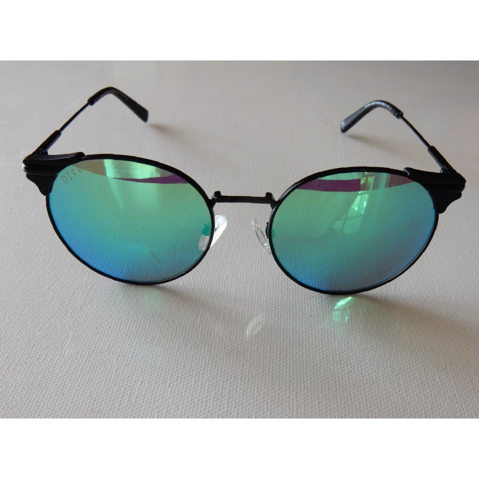 Vintage DIFF Eyewear Women's Sunglasses Black Shine DE01-0416 Size ONE SIZE - 2 Thumbnail