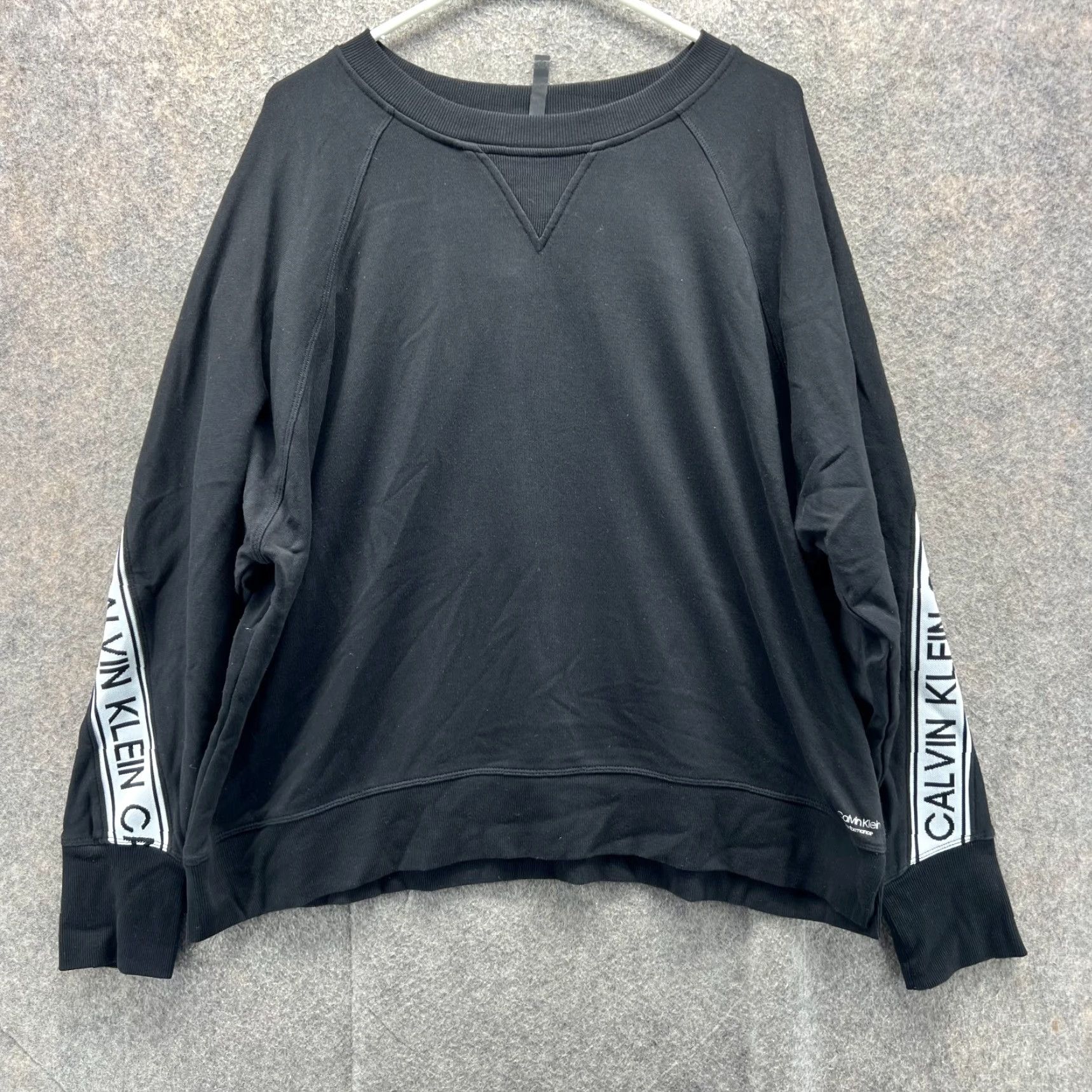 Calvin Klein VINTAGE Calvin Klein Sweater (No) Size XXL / US 16-18 / IT 52-54 - 2 Thumbnail