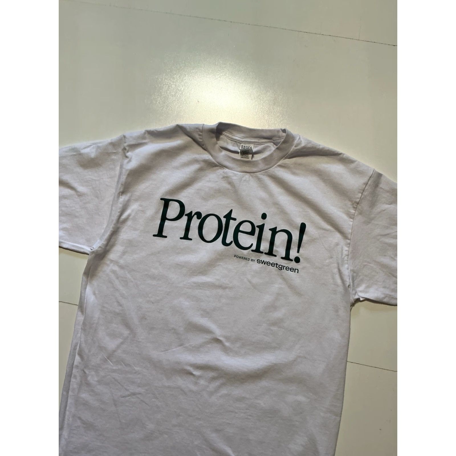 Vintage Sweetgreen Protein Powered By 6oz Heavyweight Classic Fit S/S Graphic White T-Shirt Large Mens Sky Sportswear LG Size US L / EU 52-54 / 3 - 4 Thumbnail