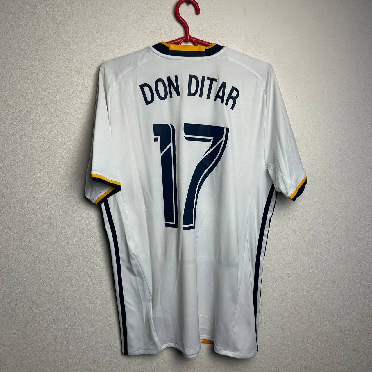 Adidas Mens Adidas FC La Galaxy MLS 17 Don Ditar soccer jersey Size US M / EU 48-50 / 2 - 13 Thumbnail