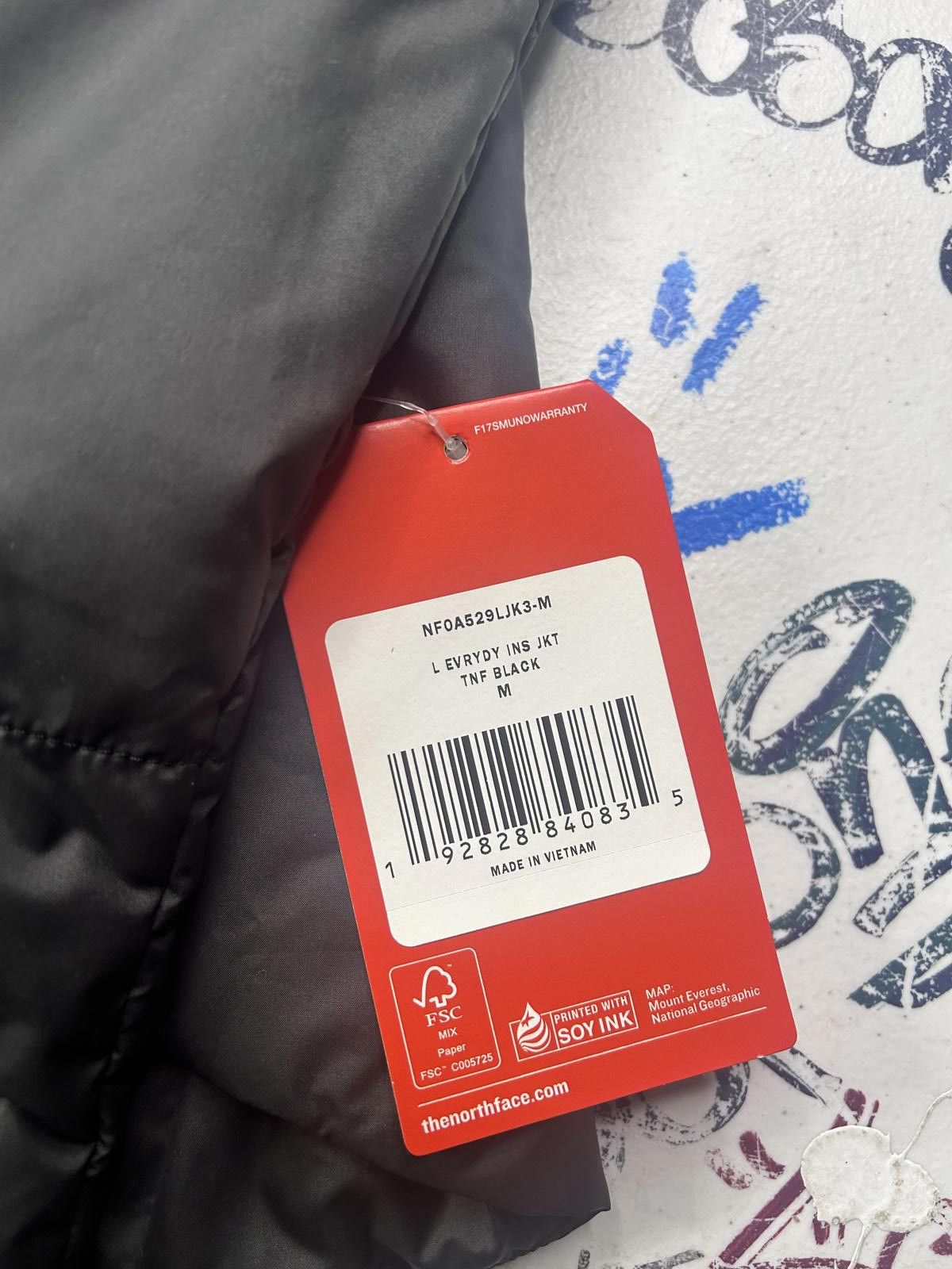 The North Face Brand new Womans northface jacket size M Size M / US 6-8 / IT 42-44 - 2 Thumbnail