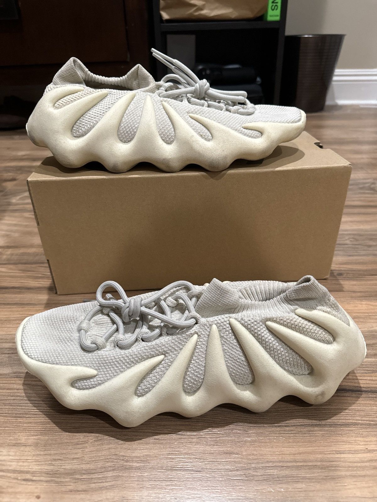 Yeezy Yeezy 450 cloud grey Size US 10.5 / EU 43-44 - 1 Thumbnail