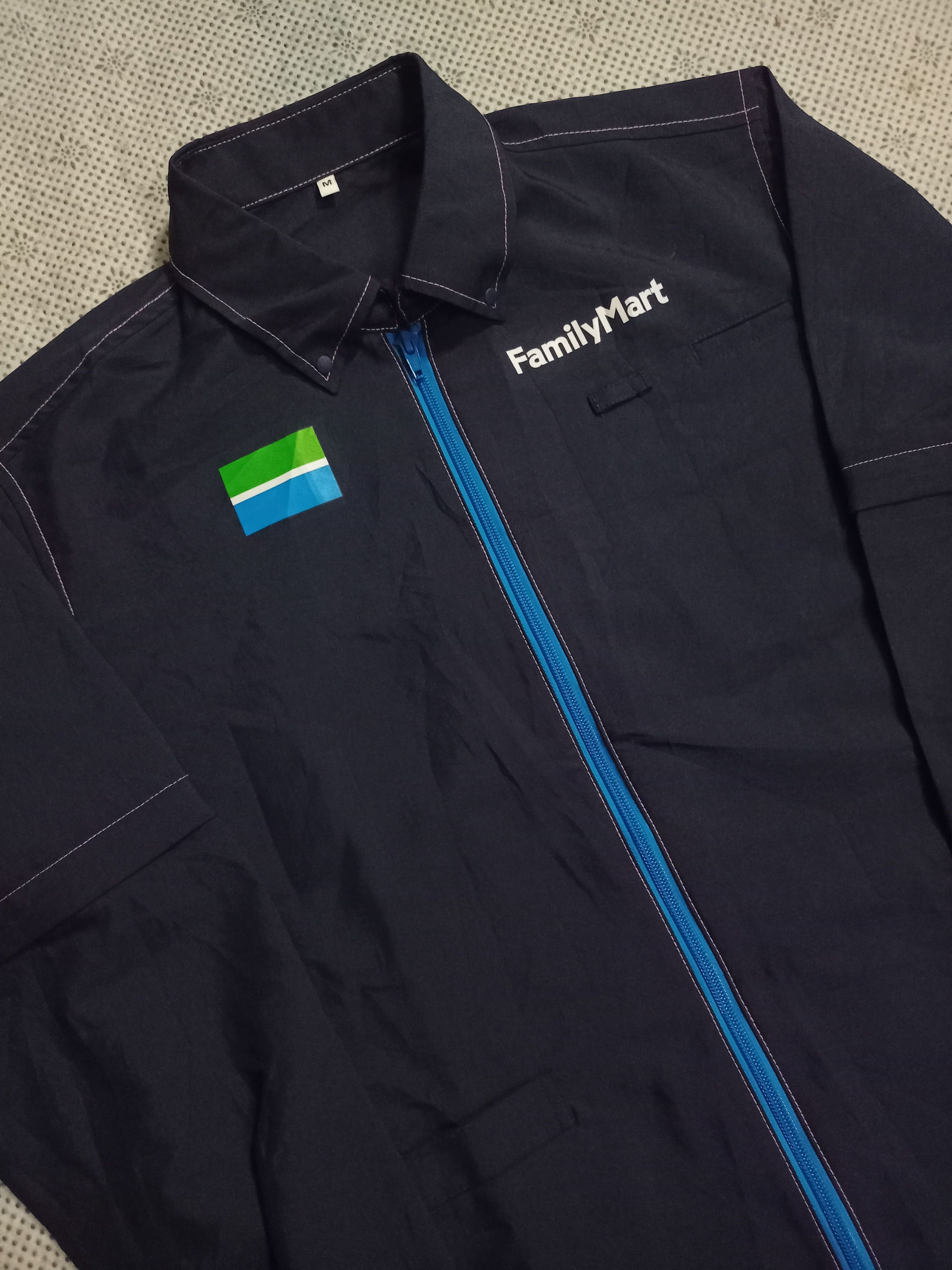 Japanese Brand Family Mart Uniform Worker Jacket Size US M / EU 48-50 / 2 - 3 Thumbnail