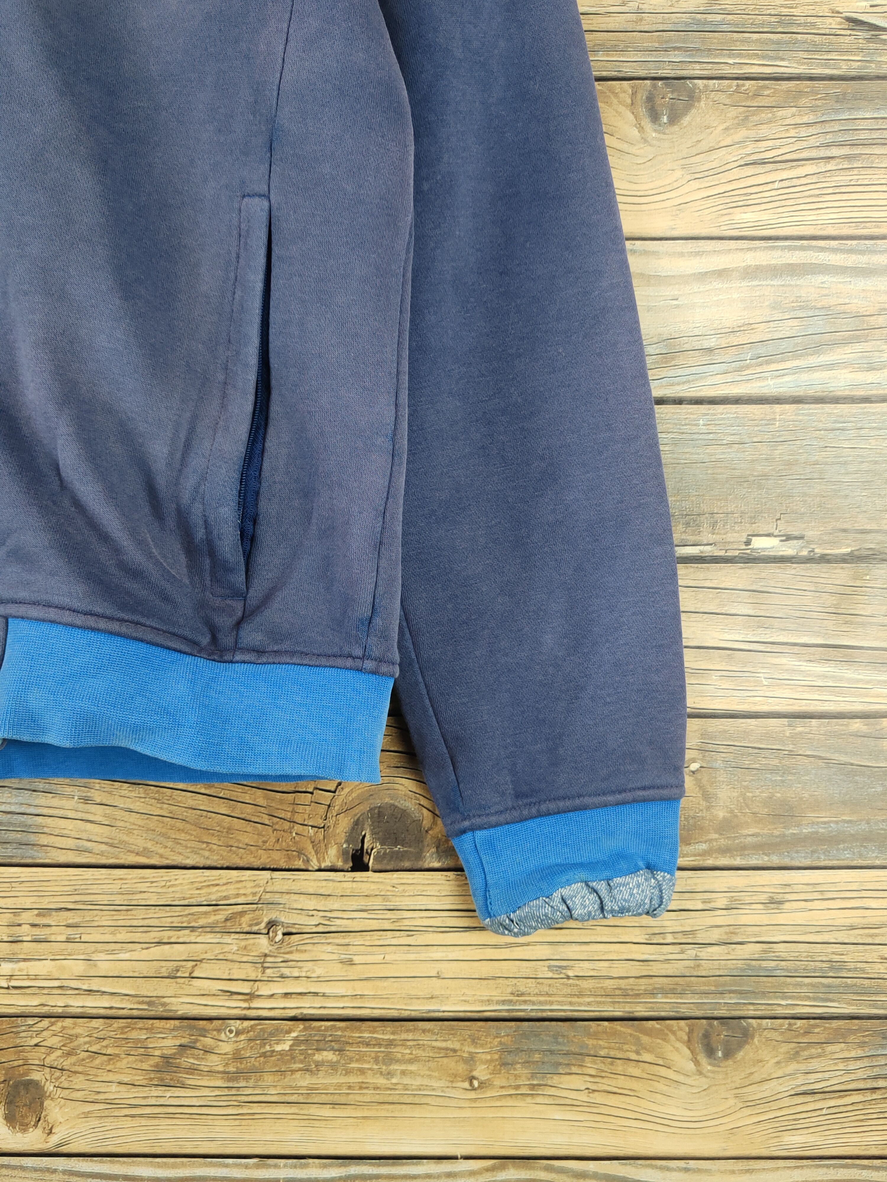 Adidas DL Adidas vintage Blue Faded Sweaters #1971 Size US L / EU 52-54 / 3 - 7 Thumbnail
