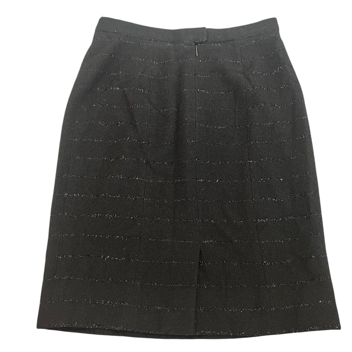 Chanel CHANEL 1995AW BOUTIQUE Black Sequined Tweed Jacket Skirt Set Size S / US 4 / IT 40 - 13 Thumbnail
