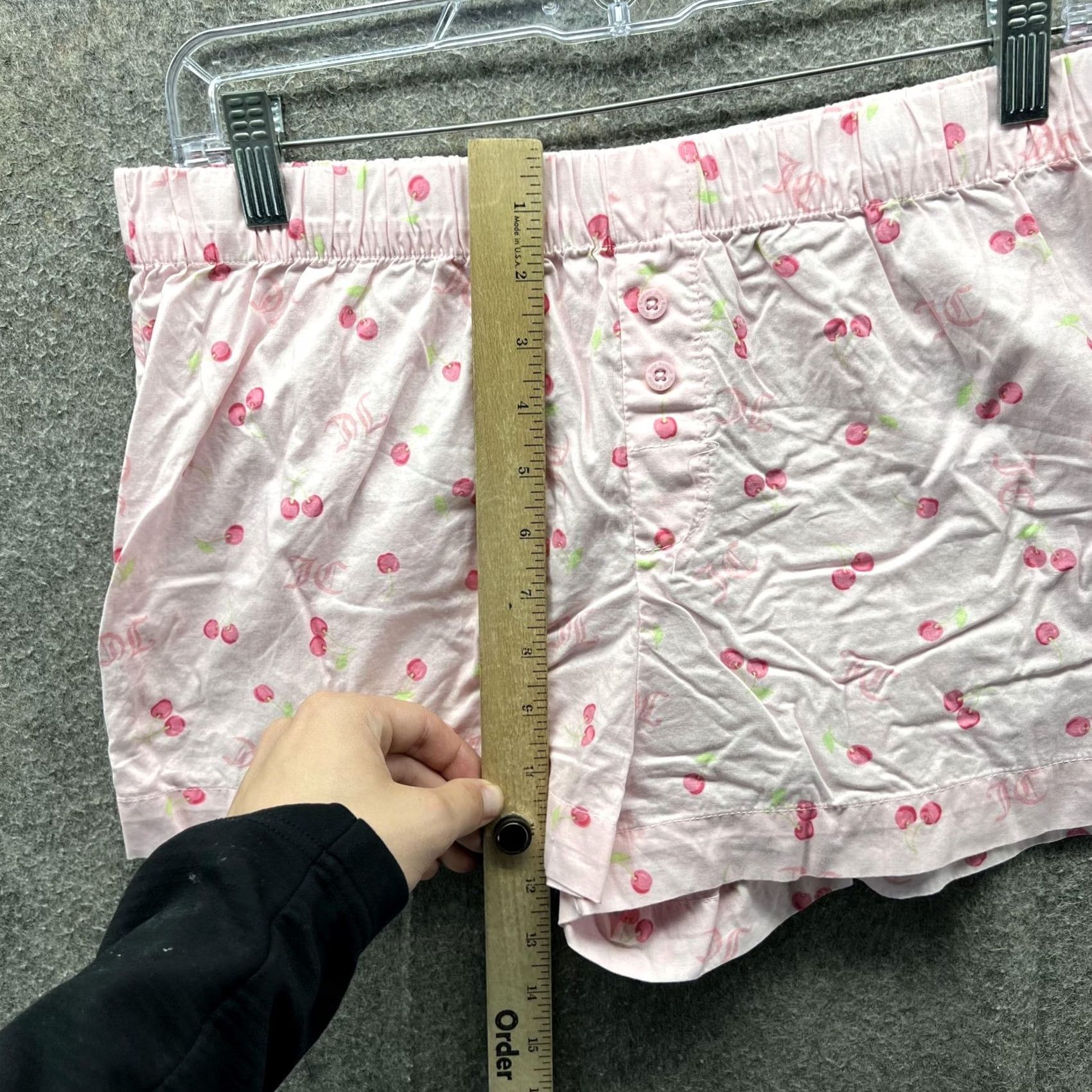 Juicy Couture VINTAGE Juicy Couture Sleep Shorts Womens Medium Pink Cherry Print Rhinestone Juicy Size 32" / US 10 / IT 46 - 5 Thumbnail
