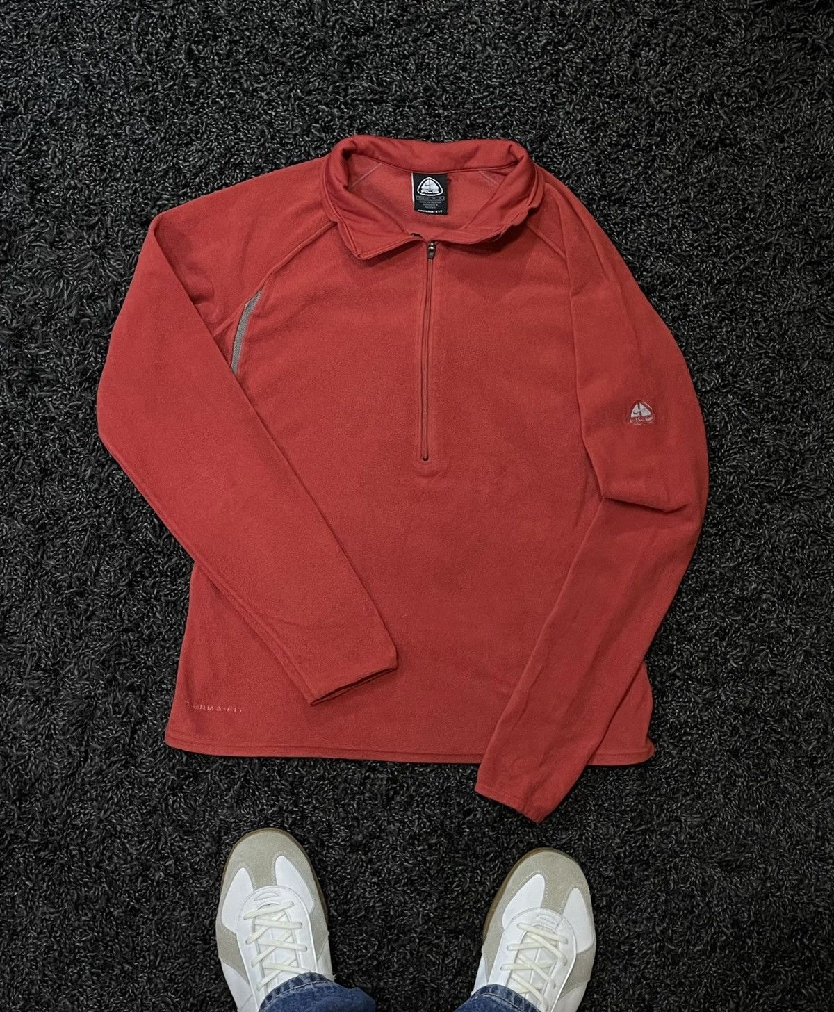 Vintage Vintage Nike ACG rare fleece gorpcore sweatshirt rare Y2K Size M / US 6-8 / IT 42-44 - 1 Thumbnail