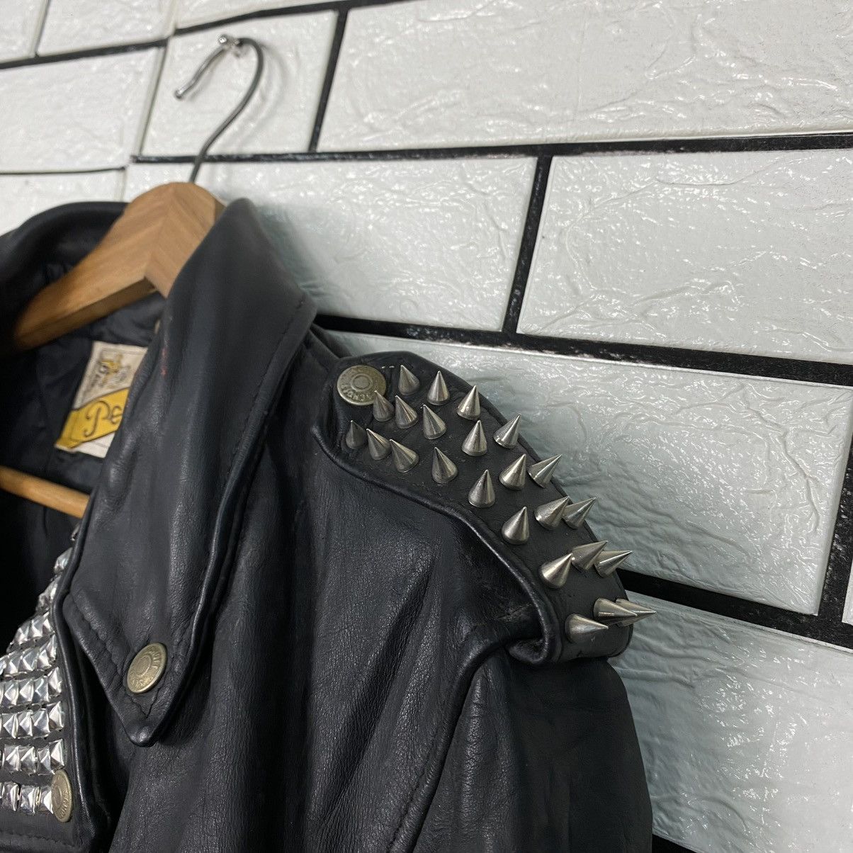 Schott 🔥VINTAGE LEATHER JACKET SCHOTT PERFECTO DOUBLE COLLAR PUNK Size US M / EU 48-50 / 2 - 7 Thumbnail
