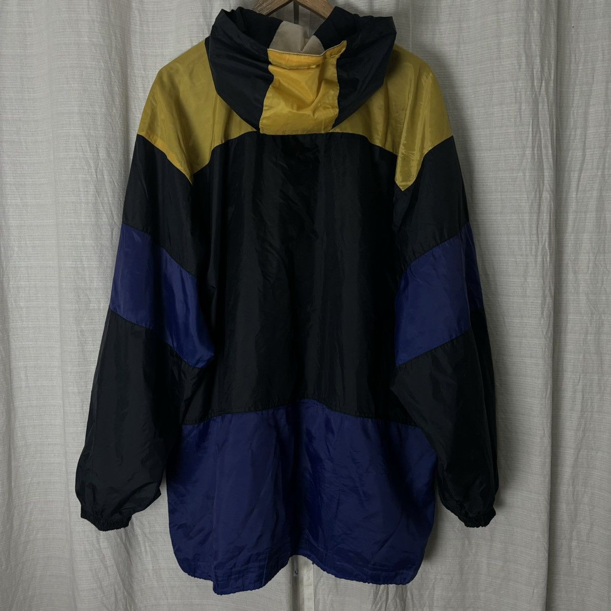 Nike × Vintage VINTAGE NIKE BIG LOGO BOOTLEG JACKET Size US XL / EU 56 / 4 - 5 Thumbnail