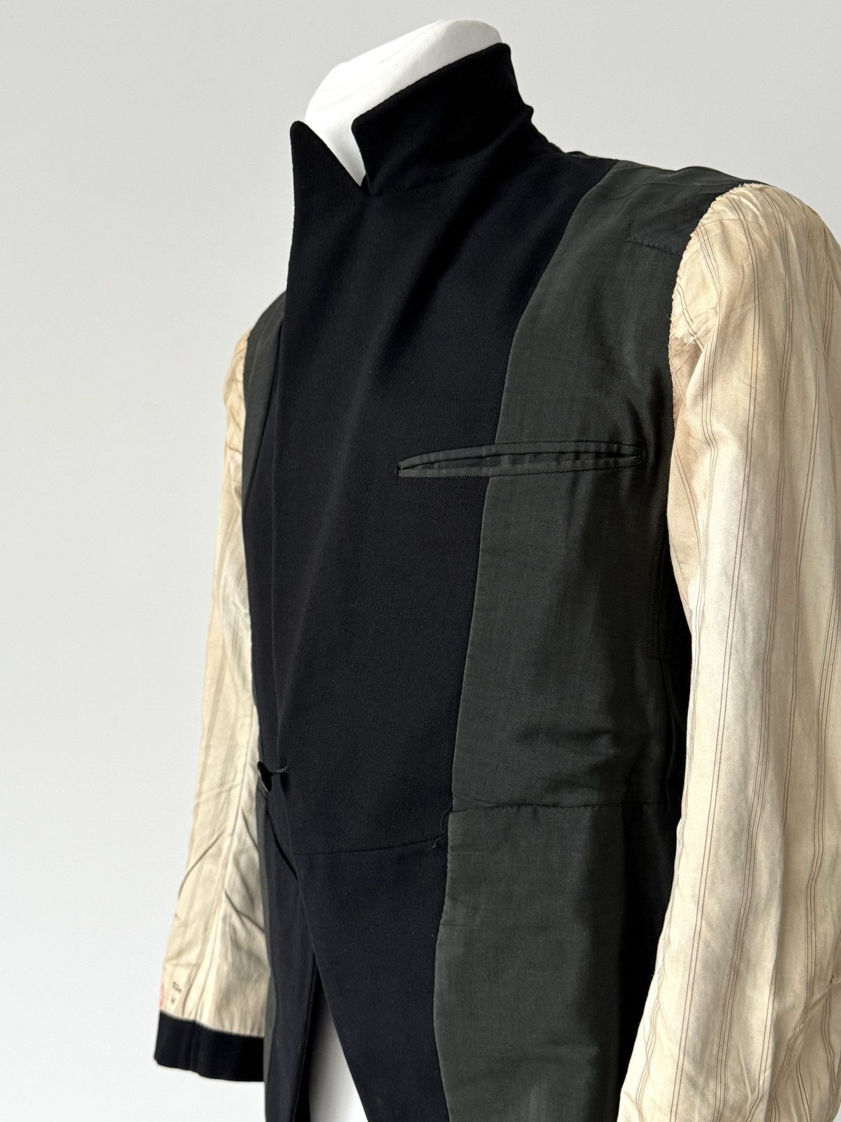 Vintage 1935 Dated Antique British Bespoke Wool Morning Frock Coat Size US M / EU 48-50 / 2 - 8 Thumbnail