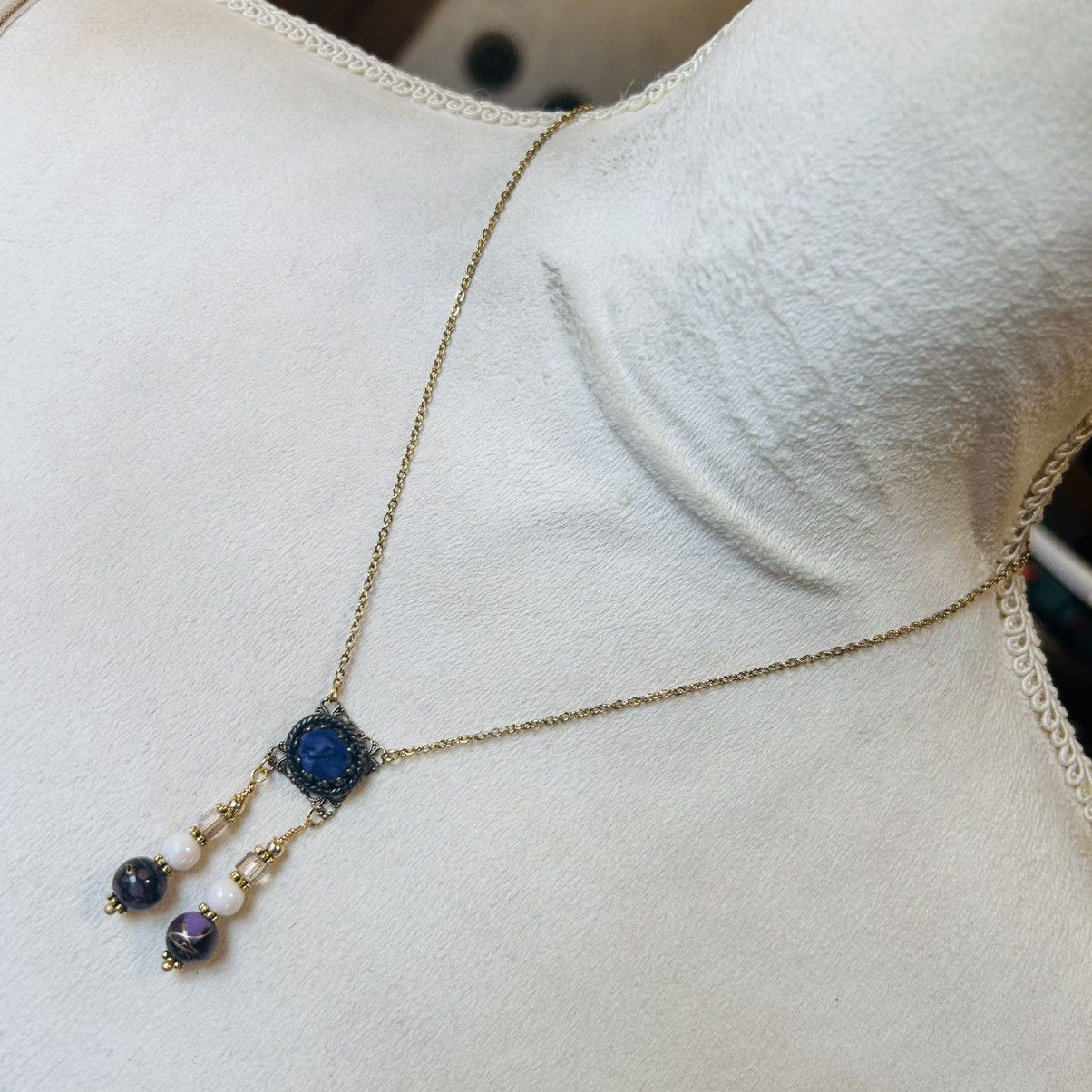 Handmade Handcrafted elegant vintage dogtooth glass necklace set Size ONE SIZE - 4 Thumbnail
