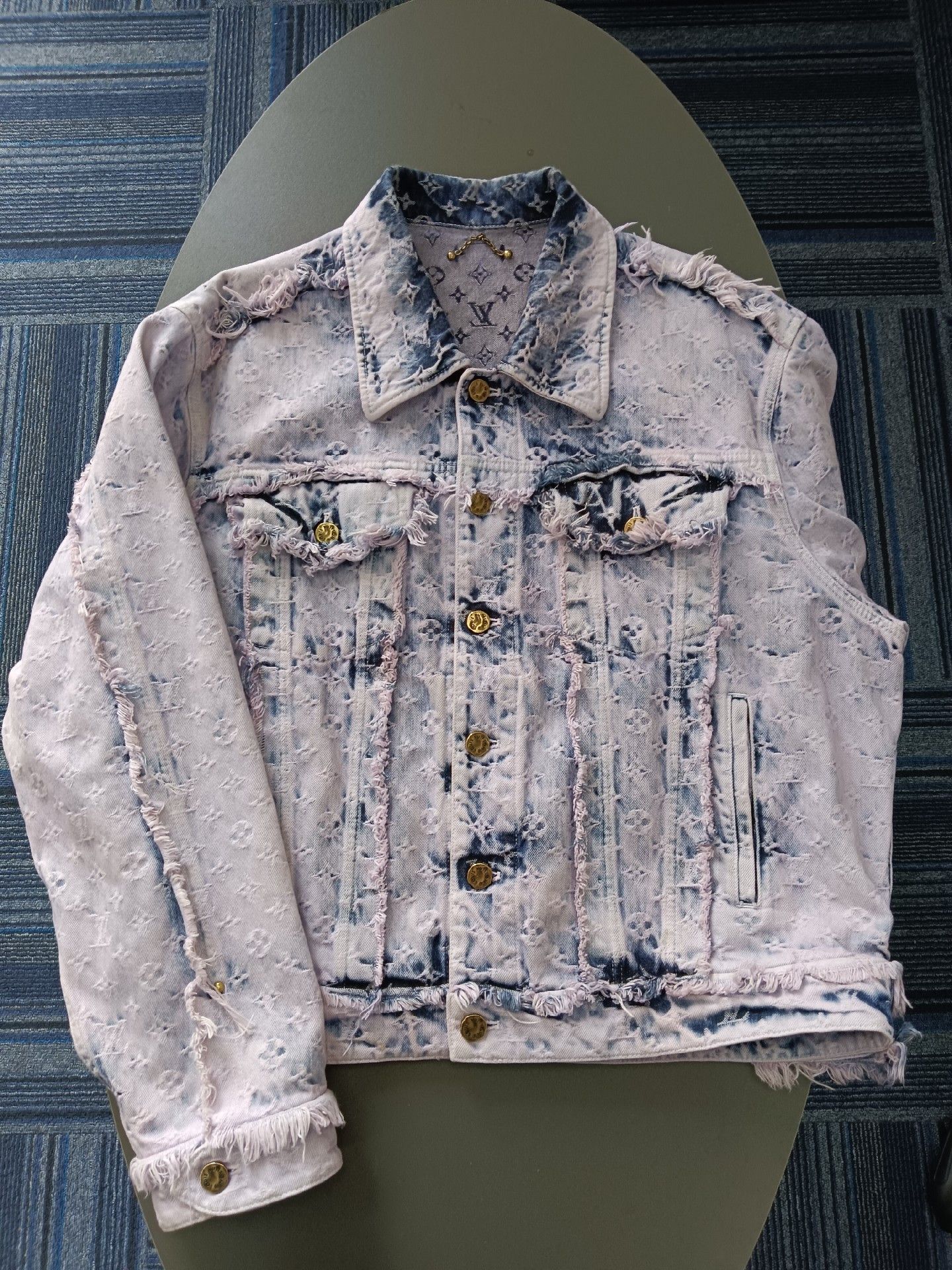 Louis Vuitton Louis Vuitton Full Print Denim Jacket Nextarrow-2412 Size US M / EU 48-50 / 2 - 1 Thumbnail