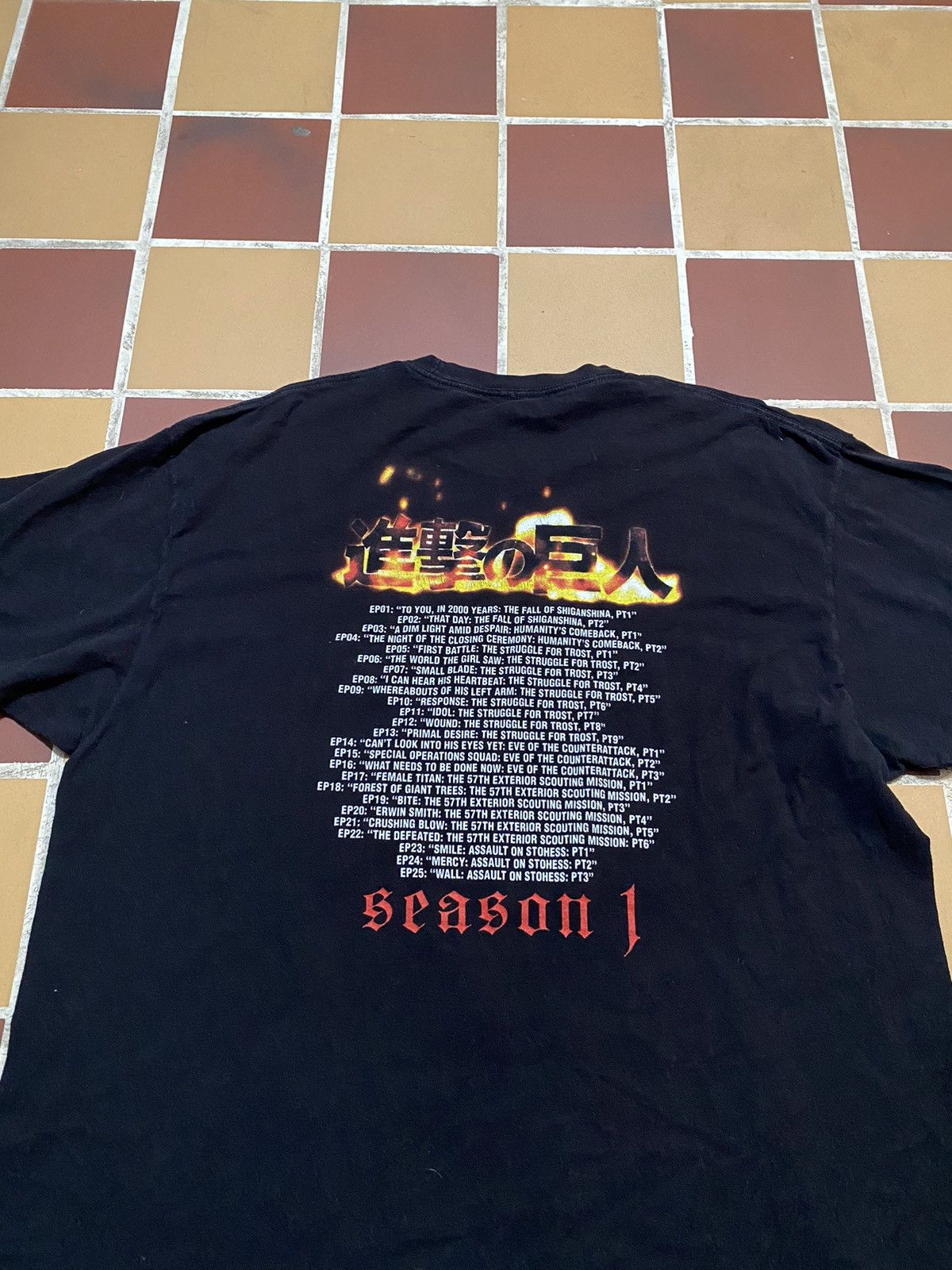 Anime Vintage Rare Attack On Titan Season 1 Shirt Size US XXL / EU 58 / 5 - 3 Thumbnail