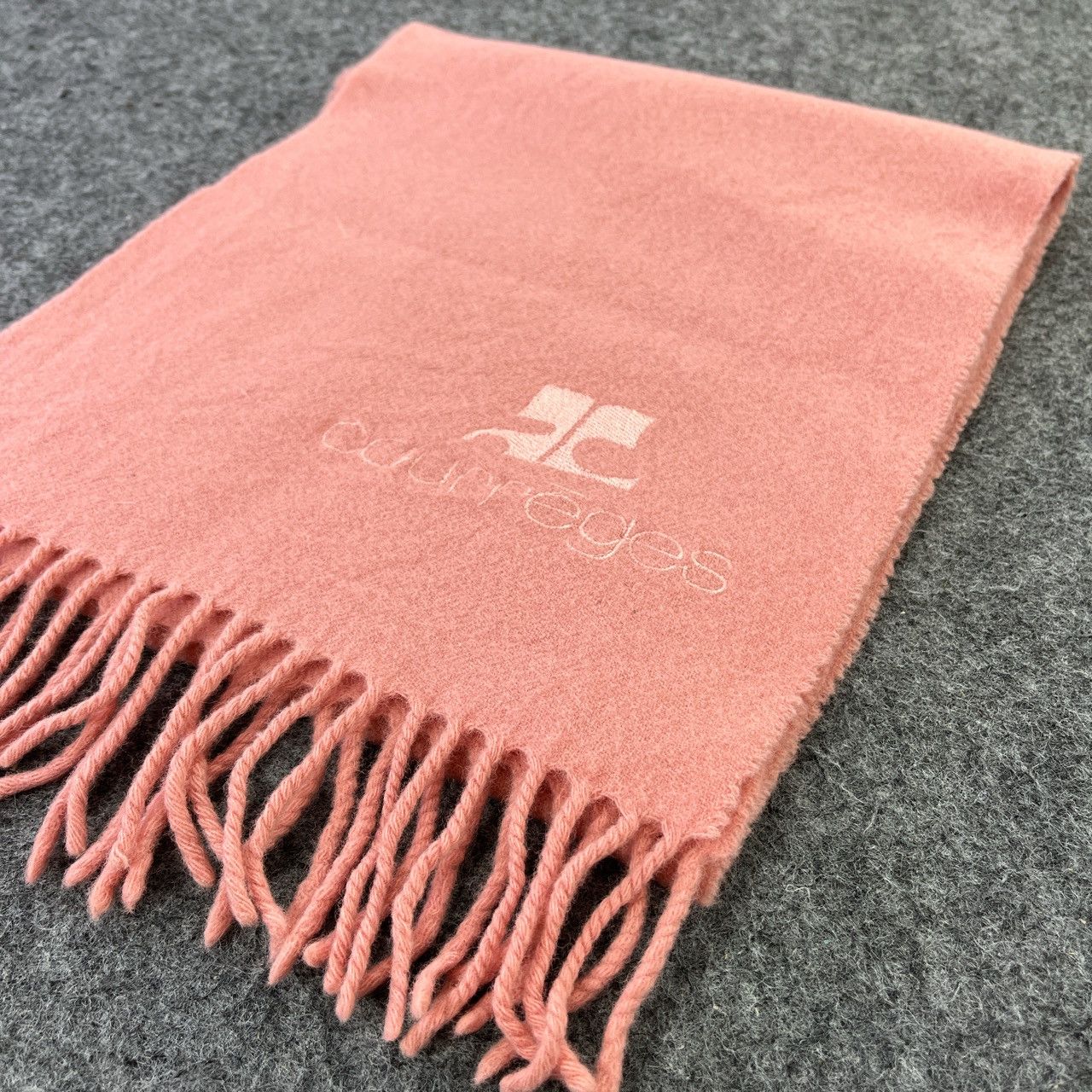 Courreges Vintage Courreges Scarf / Muffler / Neckwear T609 Size ONE SIZE - 8 Thumbnail