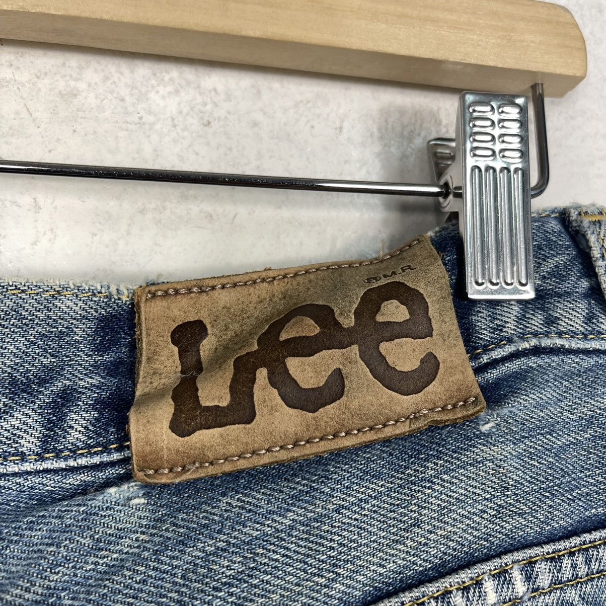 Japanese Brand Vintage 90s Lee Rider Zipper fly Ripped Denim W31 Size US 31 - 17 Thumbnail