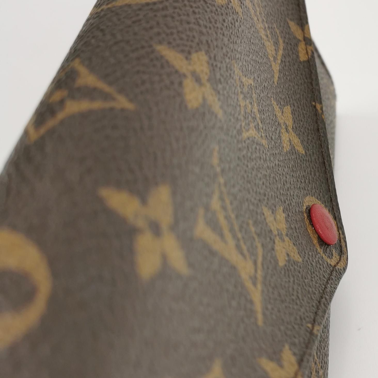 Louis Vuitton Louis Vuitton (LV) Josephine monogram snap button bag walle Size ONE SIZE - 7 Thumbnail