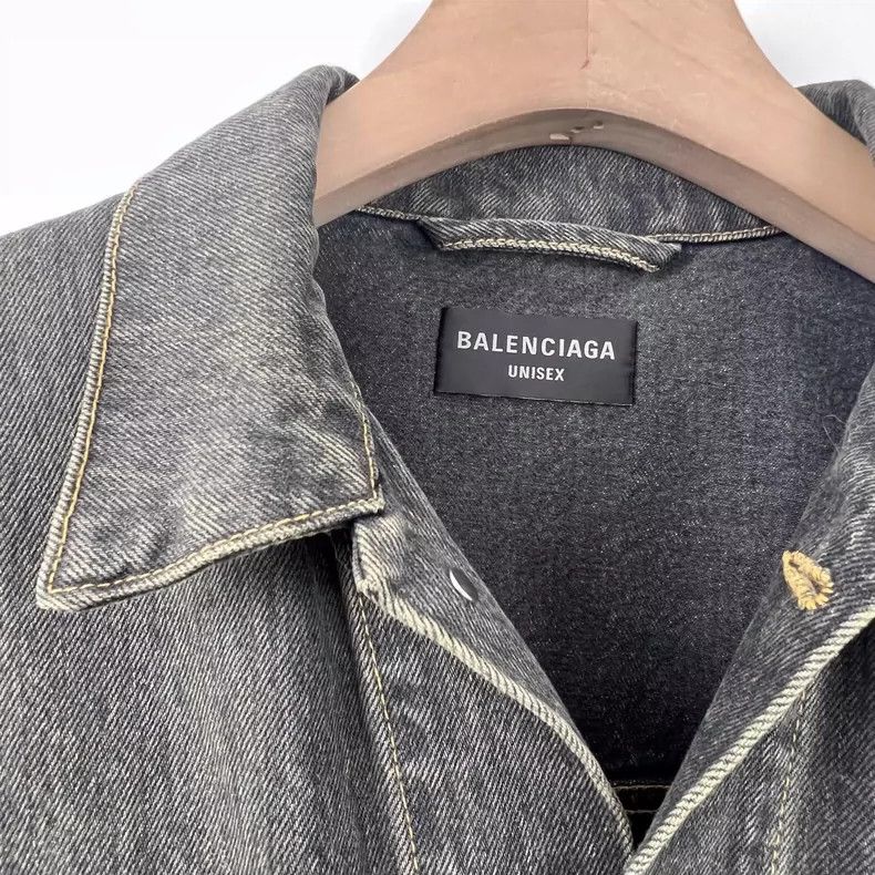 Balenciaga Balenciaga Year of the Dragon limited Sanskrit graffiti lo Size US XS / EU 42 / 0 - 4 Thumbnail