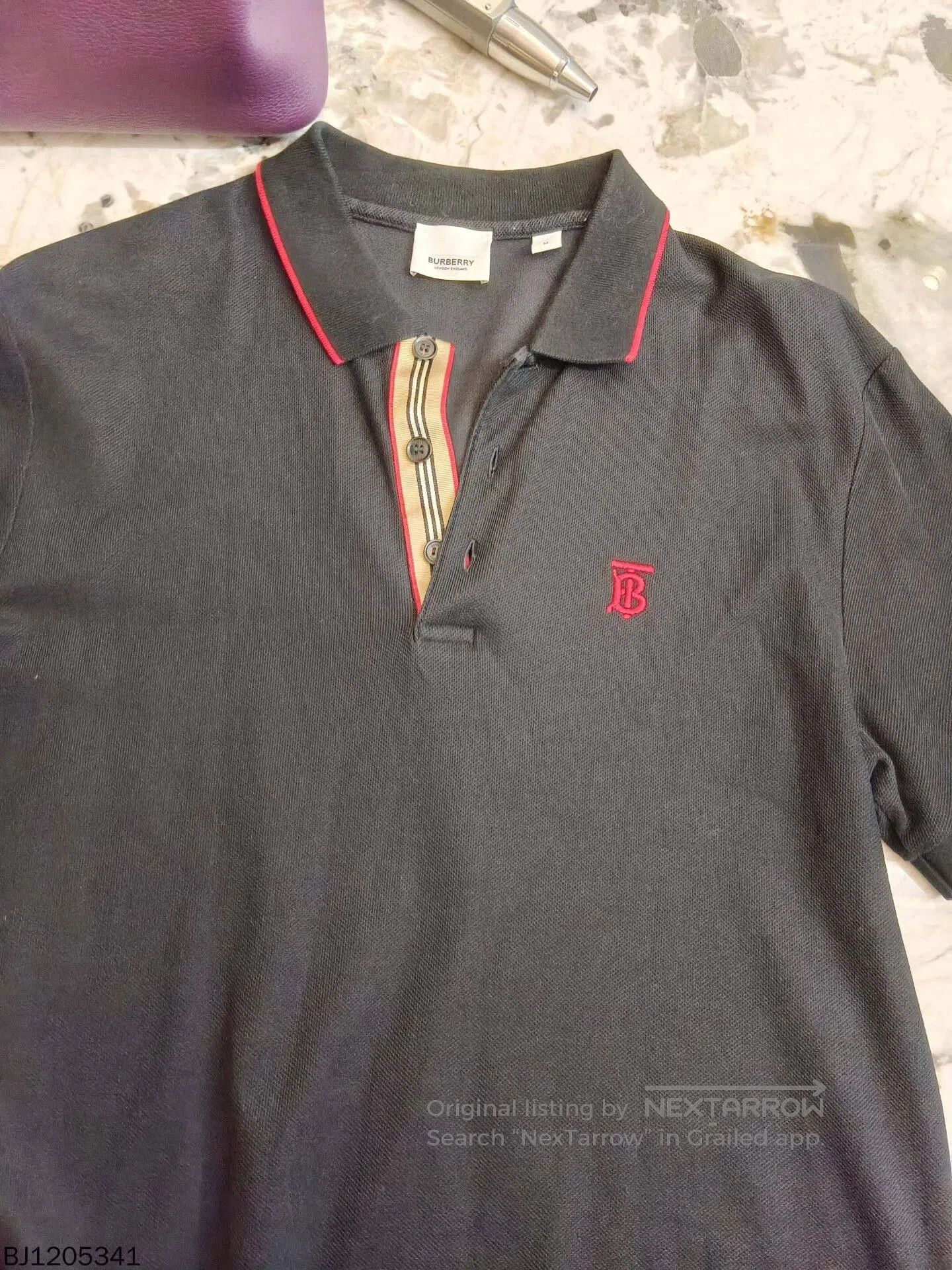 Burberry burberry embroidered short sleeve polo M size. Size US M / EU 48-50 / 2 - 1 Thumbnail