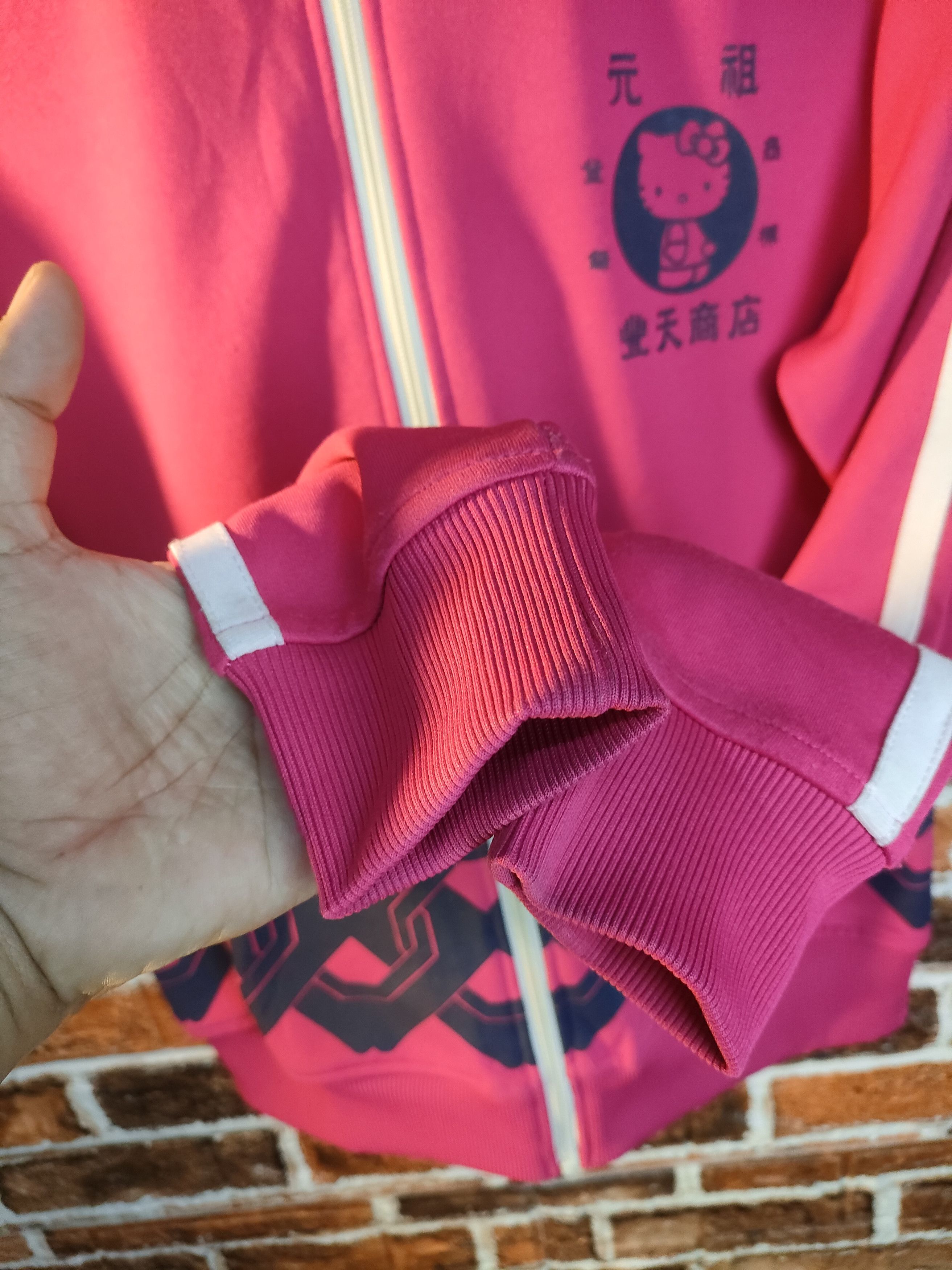Vintage Vintage Hello Kitty TrackTop Size US L / EU 52-54 / 3 - 3 Thumbnail