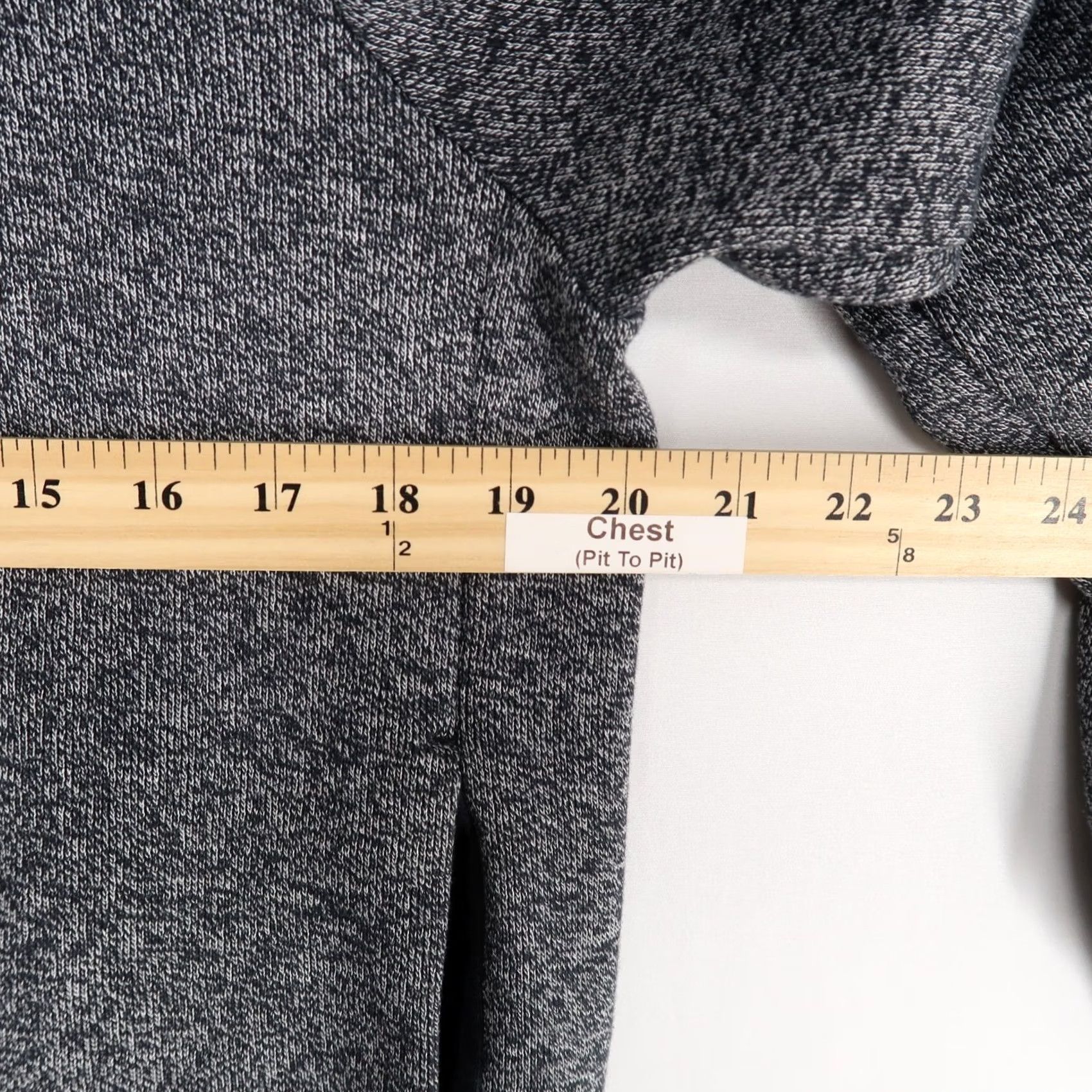 Nike Nike Sweatshirt Womens M Gray Fleece Cowl Neck Pullover Size M / US 6-8 / IT 42-44 - 4 Thumbnail