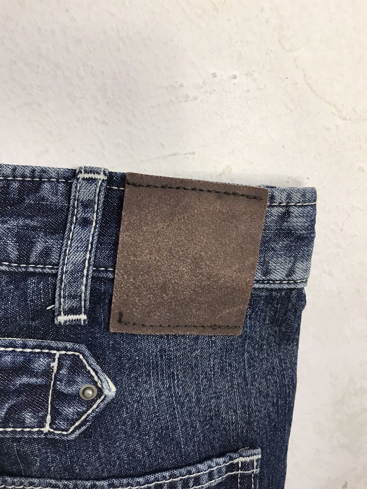 Japanese Brand × Vintage Vintage Cube sugar Buckle Back Distressed Denim Short Size US 30 / EU 46 - 14 Thumbnail