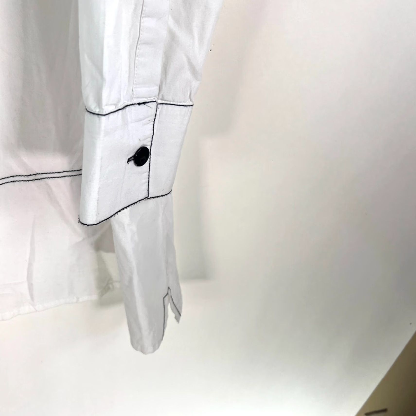 Vintage VINTAGE? No — Snapdragon & Twig Art Deco Button-Up Long Shirt Women M White Black Geometric Tunic Shirt Size M / US 6-8 / IT 42-44 - 3 Thumbnail