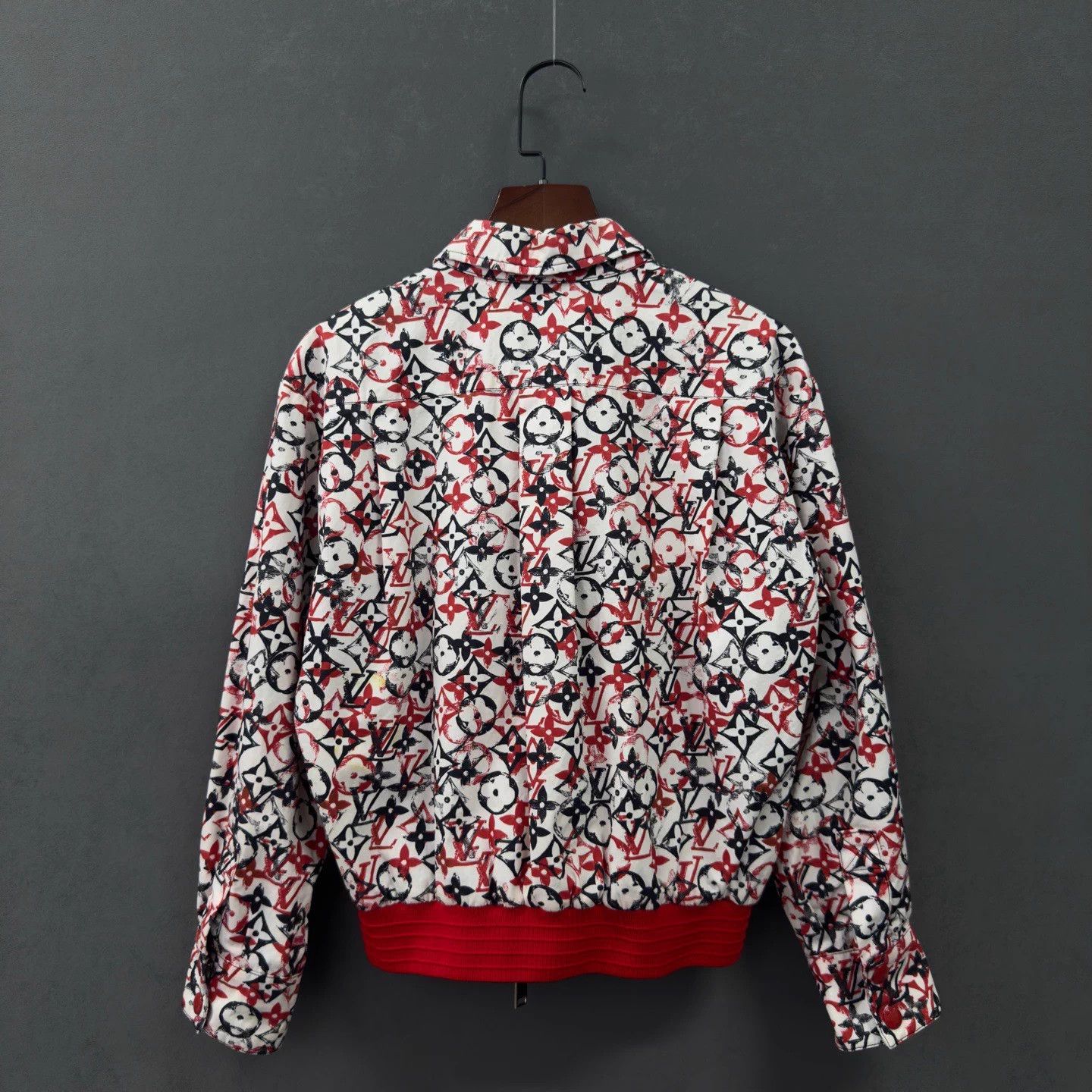 Louis Vuitton Louis Vuitton Monogram Red Black Colorblocked Jacket 36 Size XS / US 0-2 / IT 36-38 - 2 Thumbnail
