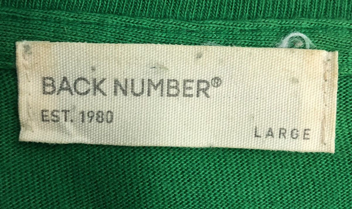 Vintage Vintage Back Number CHITOWN 924 T-Shirt Size US L / EU 52-54 / 3 - 7 Thumbnail