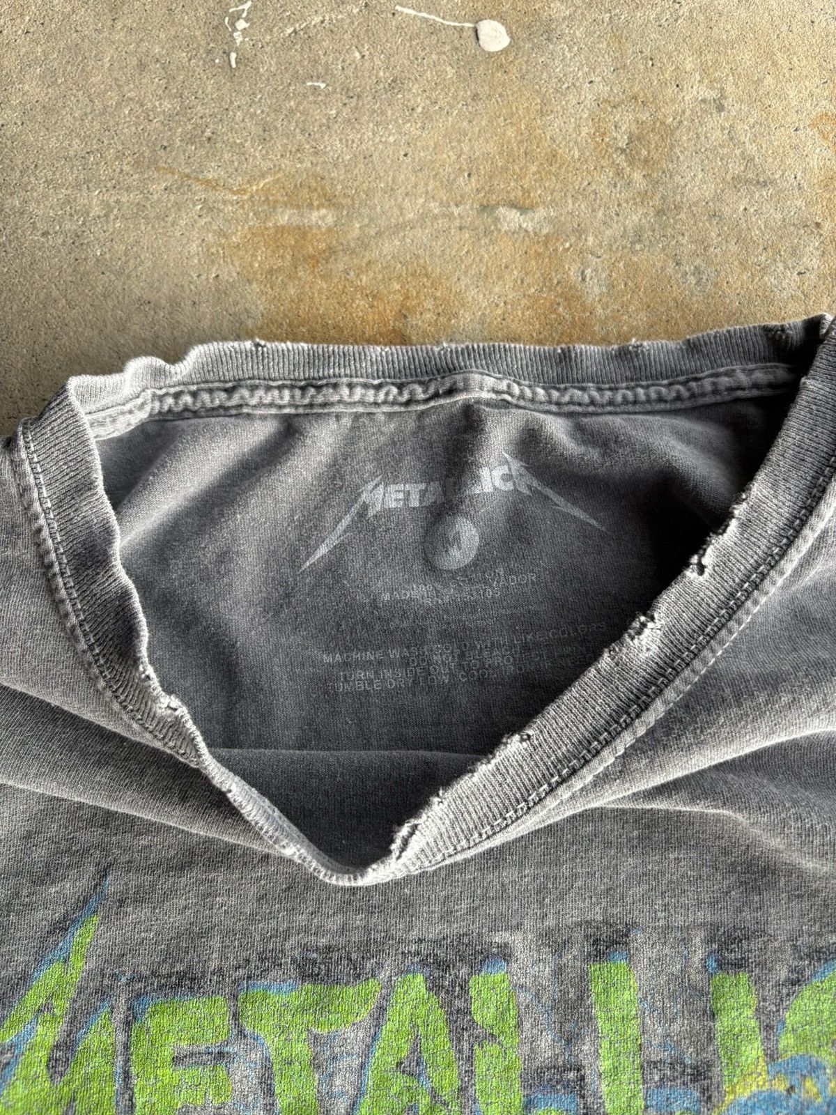 Other Metallica And Justice For All Faded Grey Distressed Band Tee Size US M / EU 48-50 / 2 - 5 Thumbnail