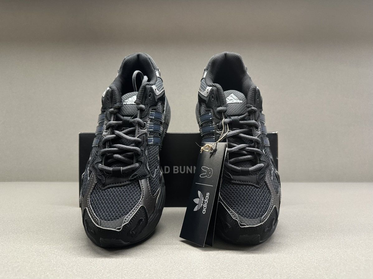 Adidas Adidas Response CL Bad Bunny Triple Black Size US 9 / EU 42 - 5 Thumbnail