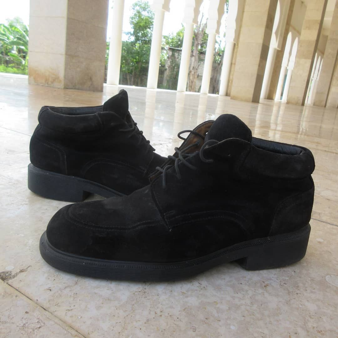 Dr. Martens Dr Martens Saxon Black Saxon Suede Nubuck Material Size US 10 / EU 43 - 4 Thumbnail