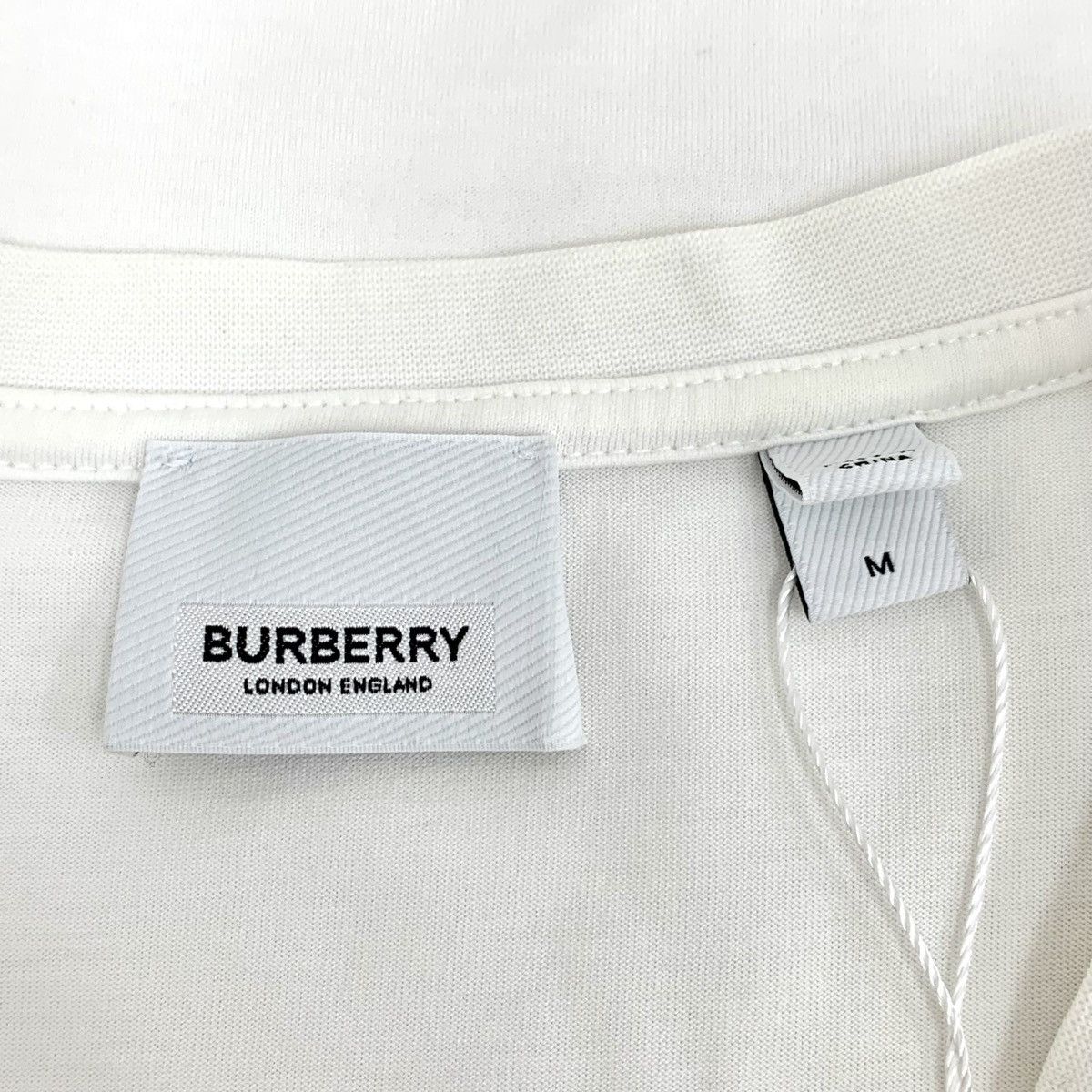 Burberry Burberry Equestrian Knight Patch & Letter T-shirt K26WX Size US M / EU 48-50 / 2 - 5 Thumbnail
