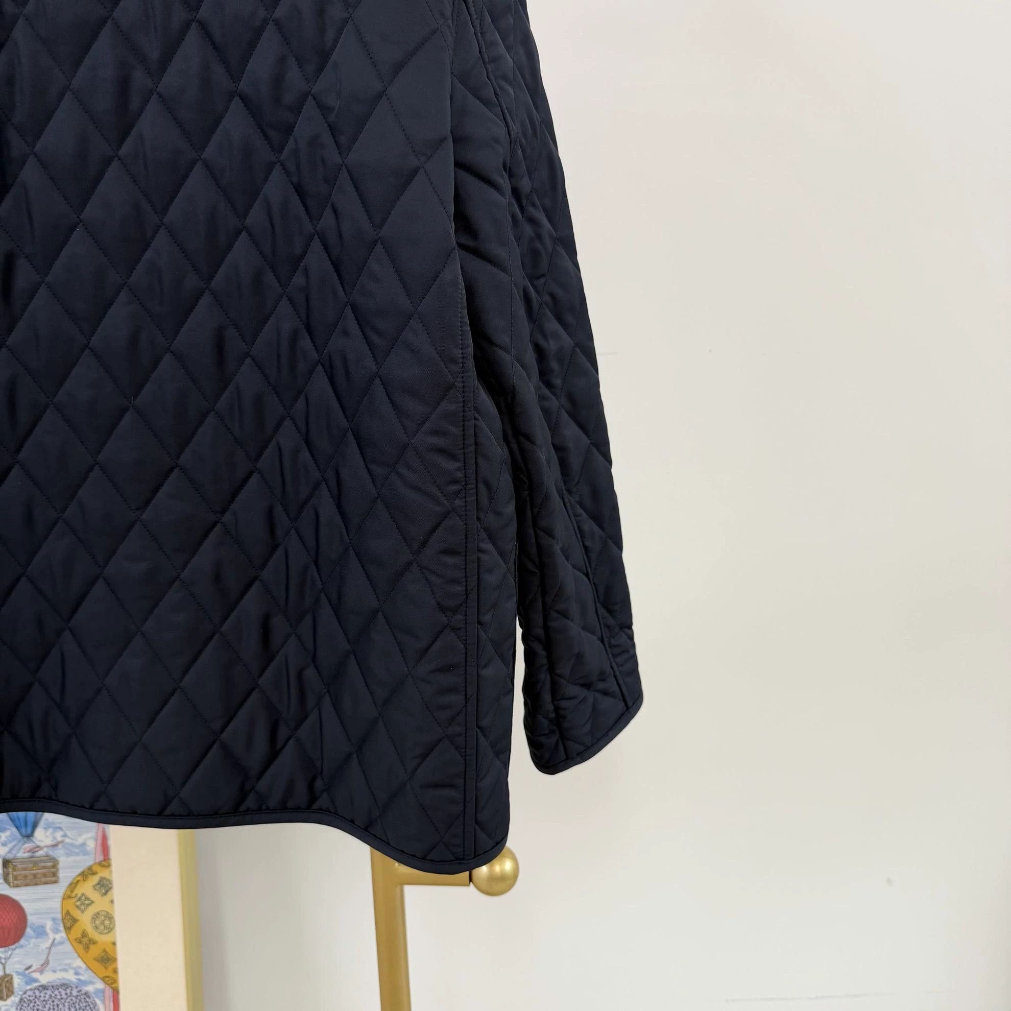Burberry Burberry Navy Blue Diamond Quilted L Jacket Size L / US 10 / IT 46 - 6 Thumbnail