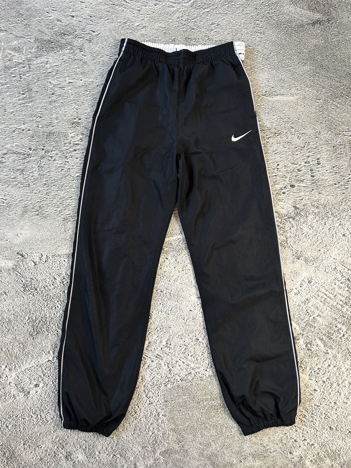 Nike × Vintage Juventus Nike track suit vintage white black drill Y2K Size US S / EU 44-46 / 1 - 9 Thumbnail