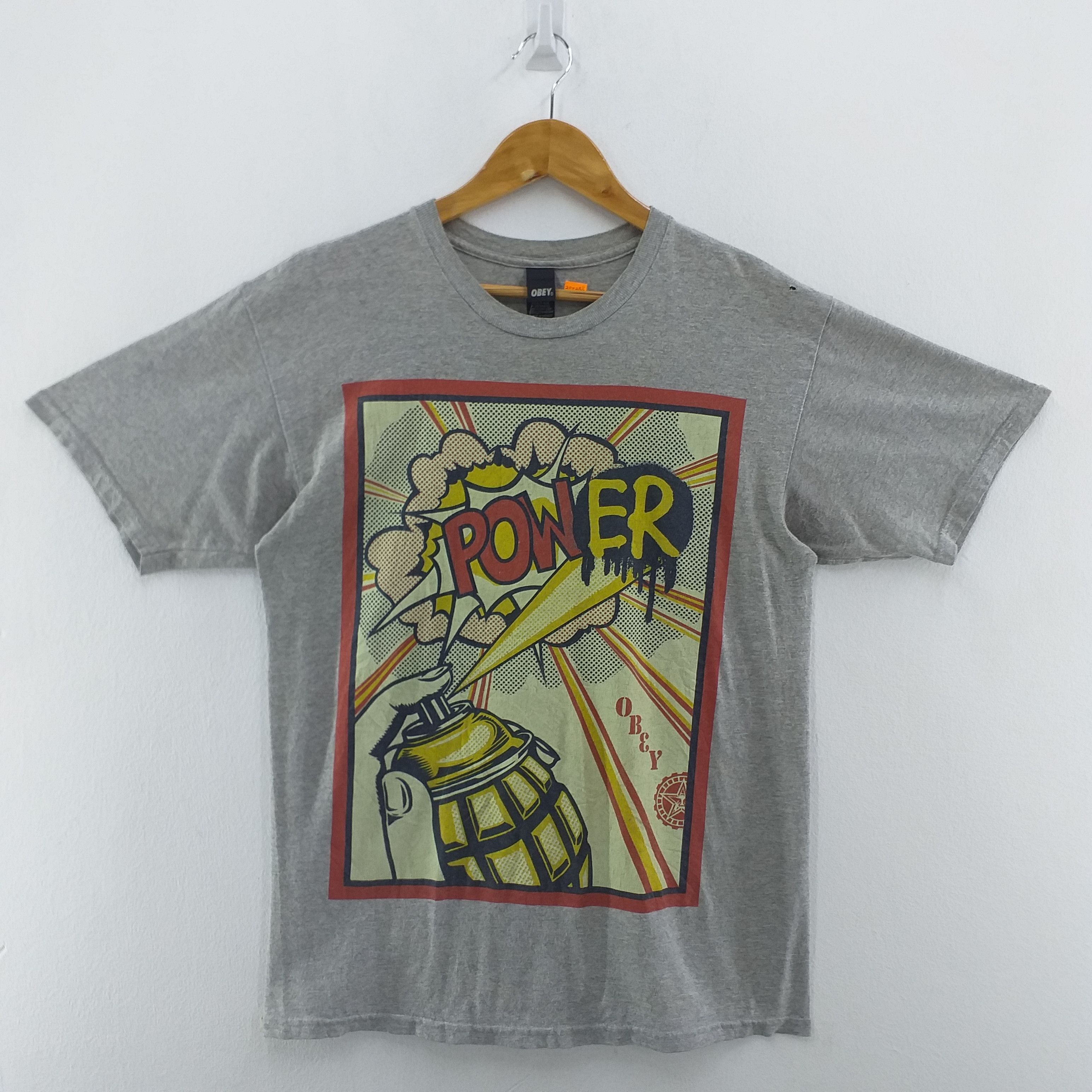 image of Obermeyer x Obey Power Design Medium Tshirt F029 in Grey, Men's