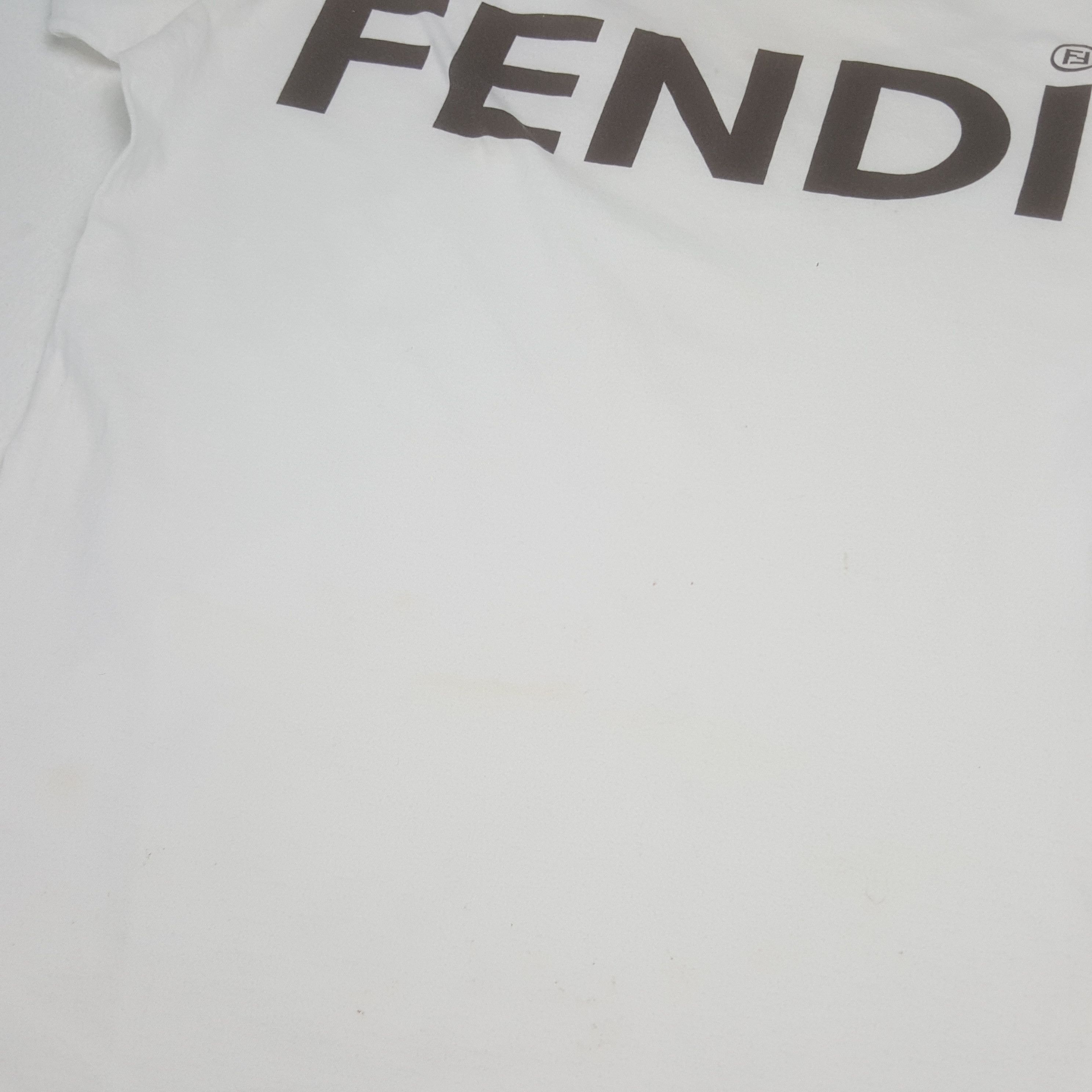 Fendi × Vintage Vintage FENDI Italian Brand Spell Out Tshirt Size US M / EU 48-50 / 2 - 7 Thumbnail