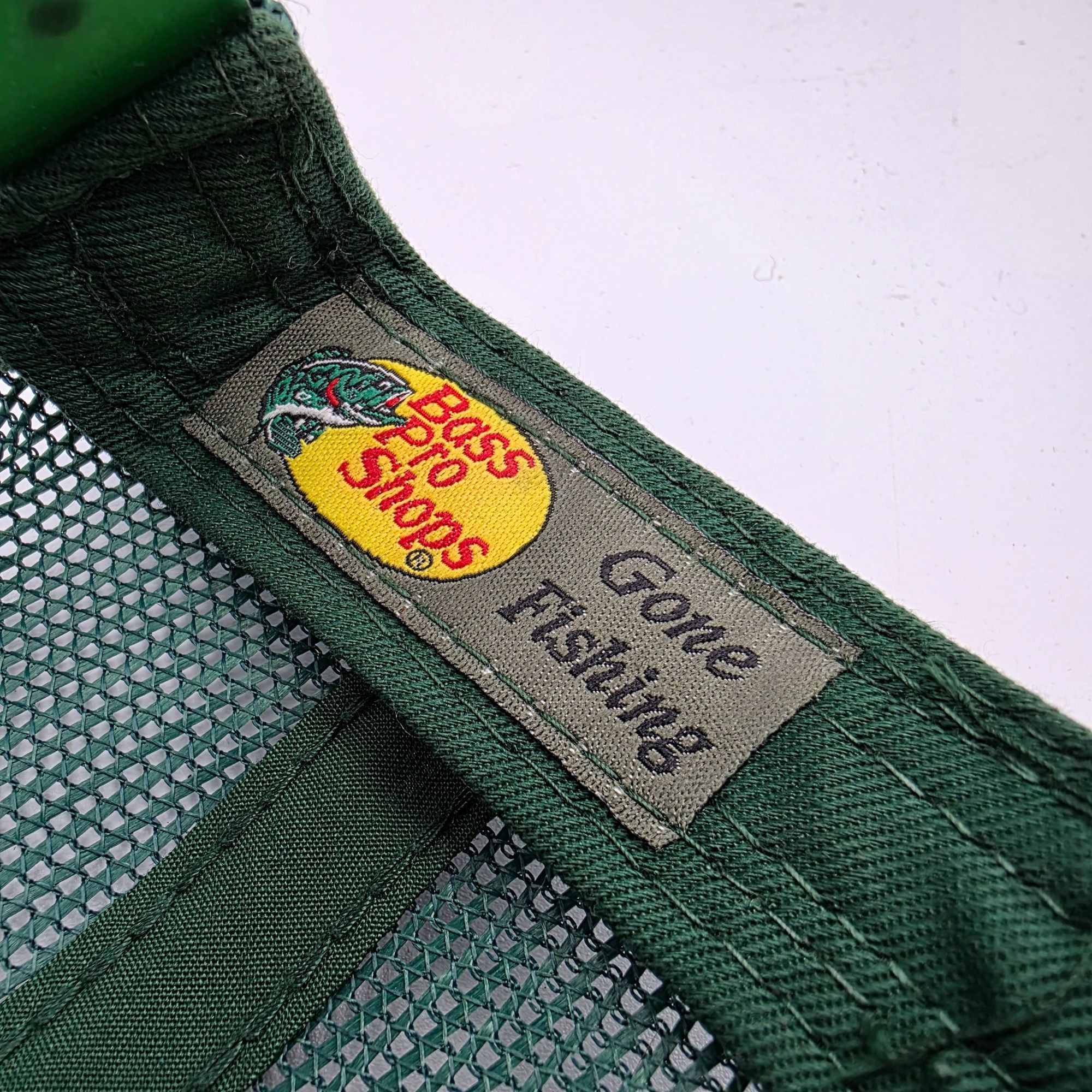 Bass Pro Shops Bass Pro Shops Adjustable Trucker Hat Green Logo Fishing Sna Size ONE SIZE - 8 Thumbnail
