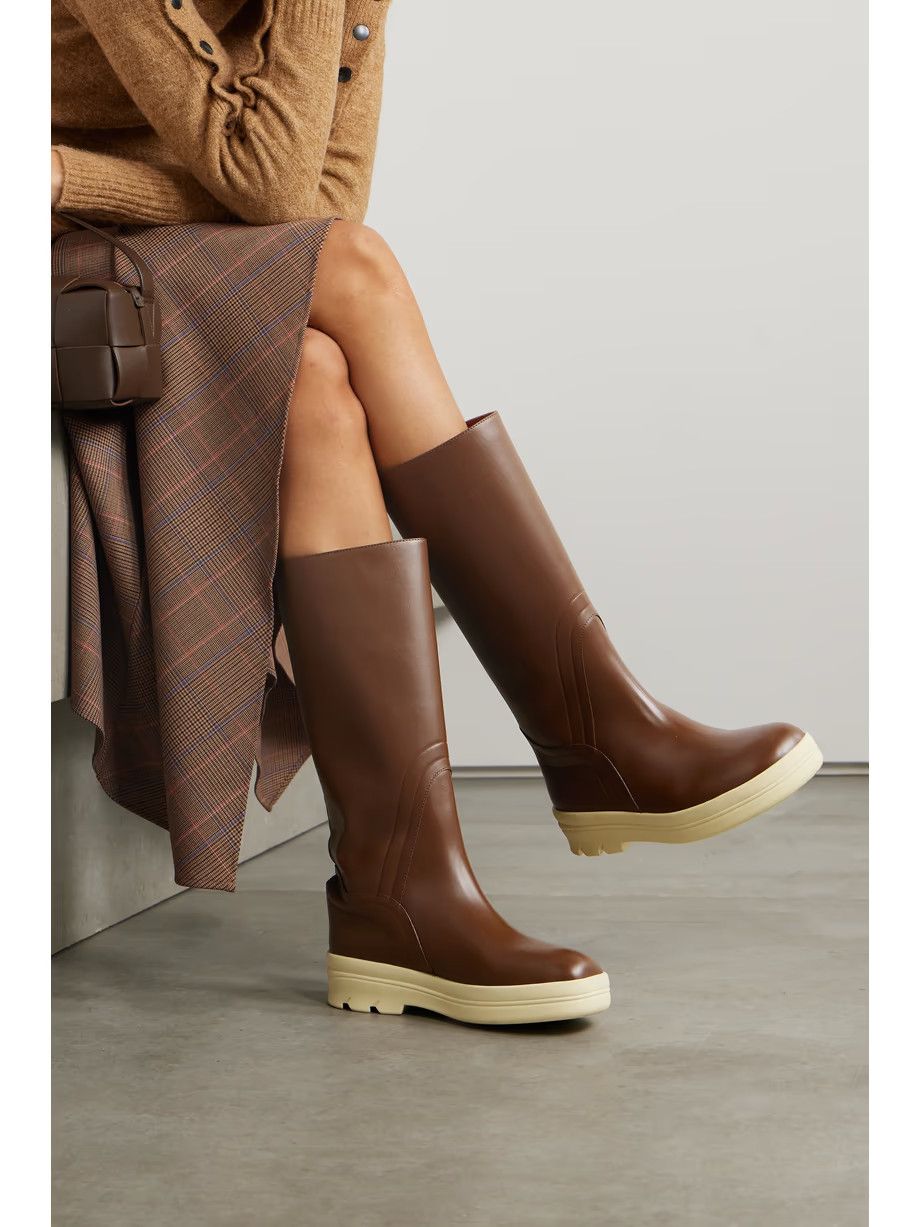 o1srvl11e0225 Leather Knee Boots in Brown
