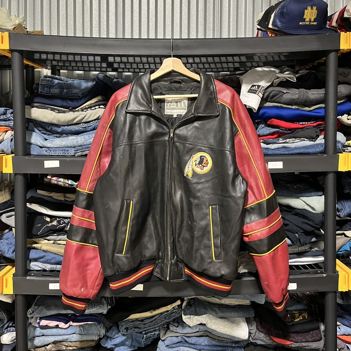 NFL Vintage Washington Redskins Embroidered G-lll Leather Jacket Size US L / EU 52-54 / 3 - 1 Thumbnail