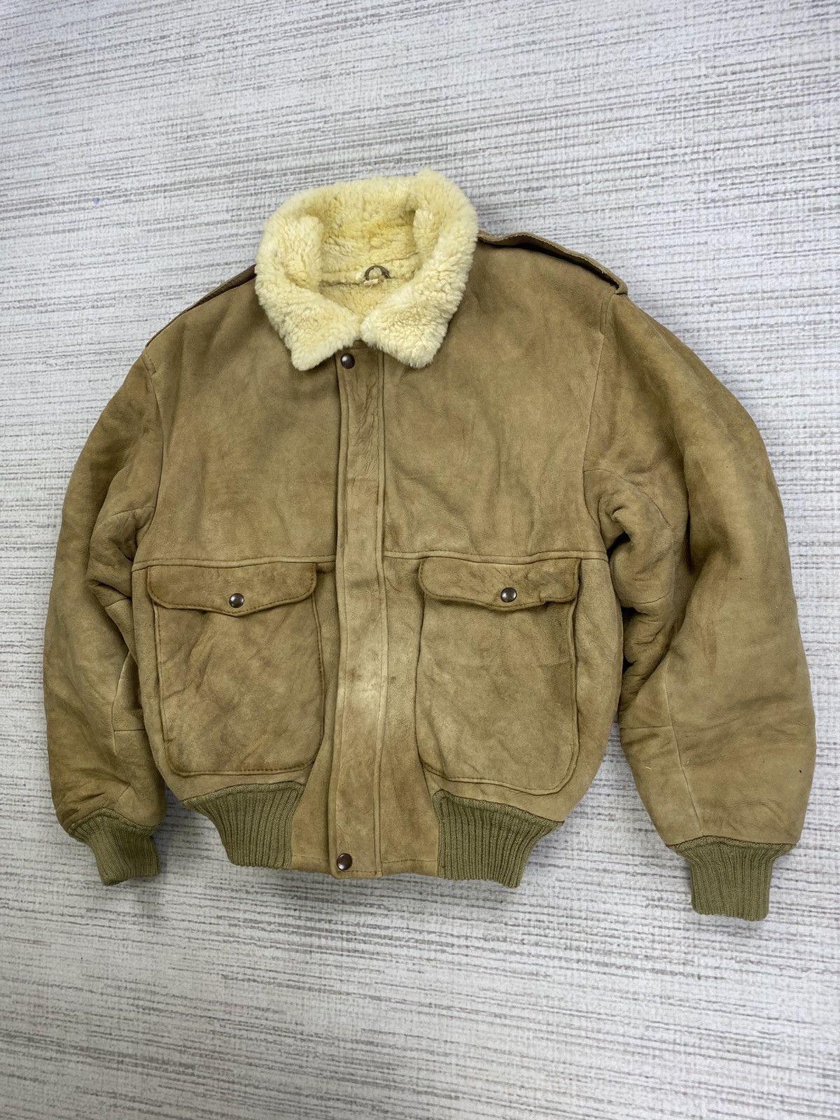 Vintage Vintage 80s Christchurch Sheepskin B-3 Sherpa Jacket Size US M / EU 48-50 / 2 - 4 Thumbnail