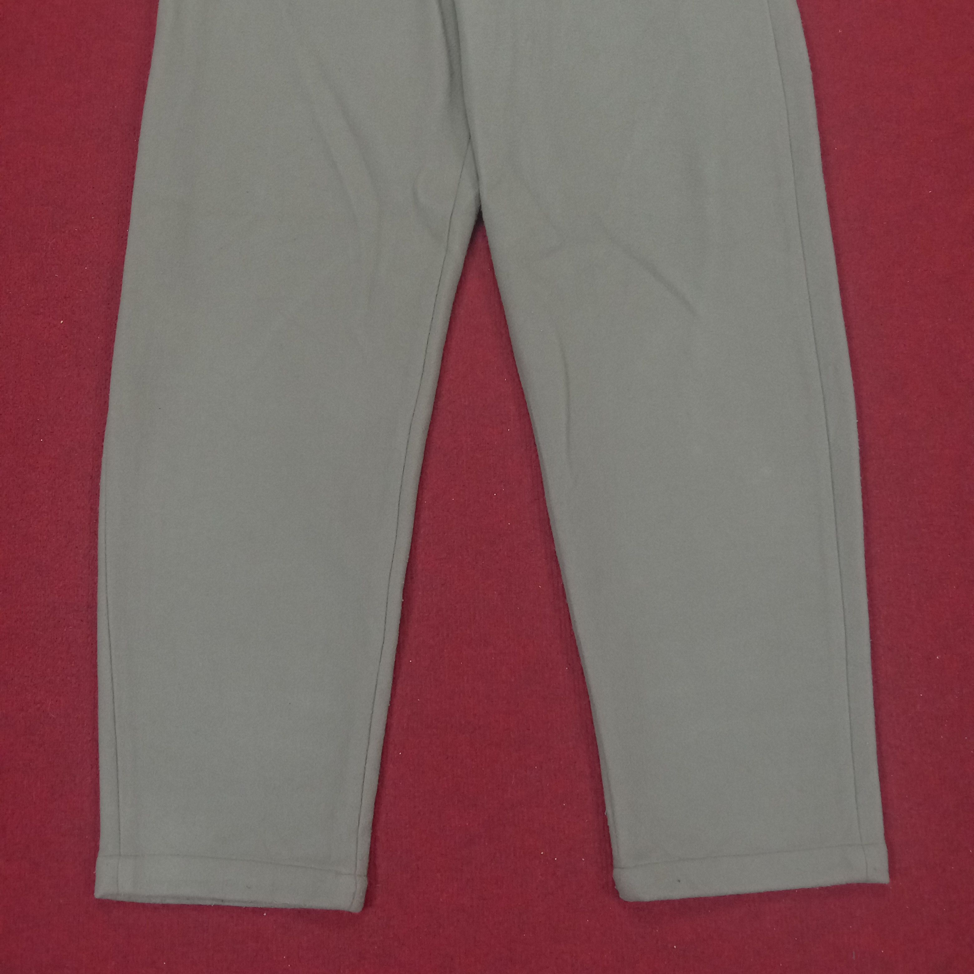 GU GU X Undercover Japanese Brand Streetwear Sweatpants Size US 30 / EU 46 - 3 Thumbnail