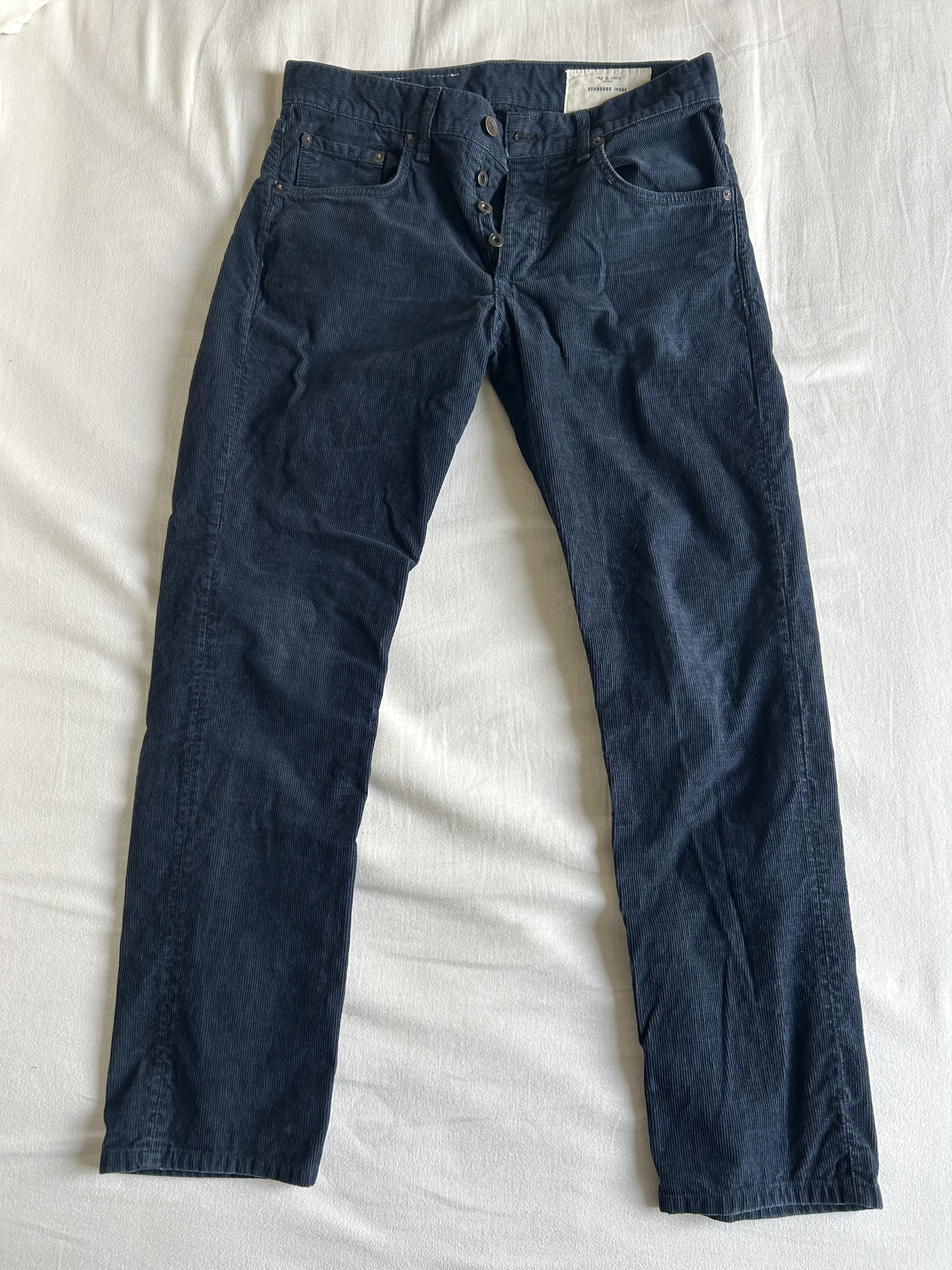 Rag & Bone Rag and Bone Slimfit Size 2 Blue Navy Corderoy Jeans Size US 30 / EU 46 - 1 Thumbnail