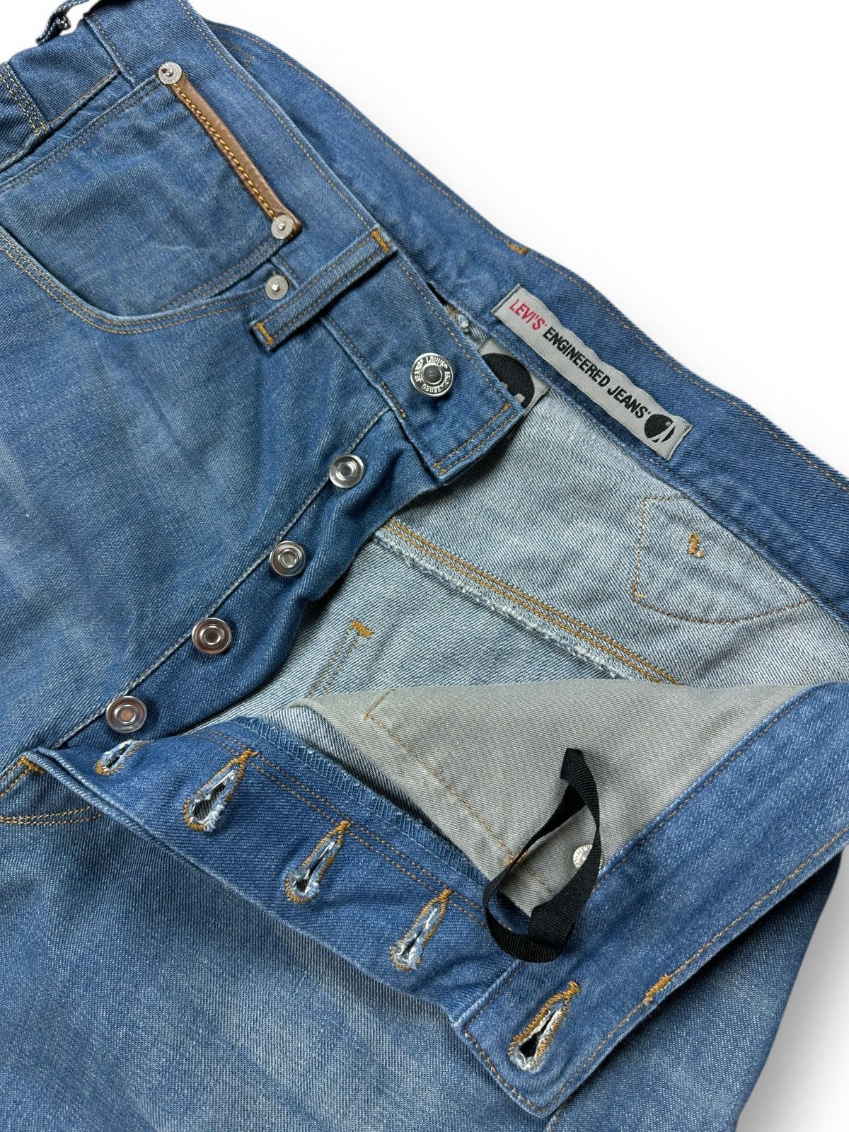 Levi's Vintage Levi's Engineered Twisted Denim Shorts Men’s Size M Size US 32 / EU 48 - 9 Thumbnail