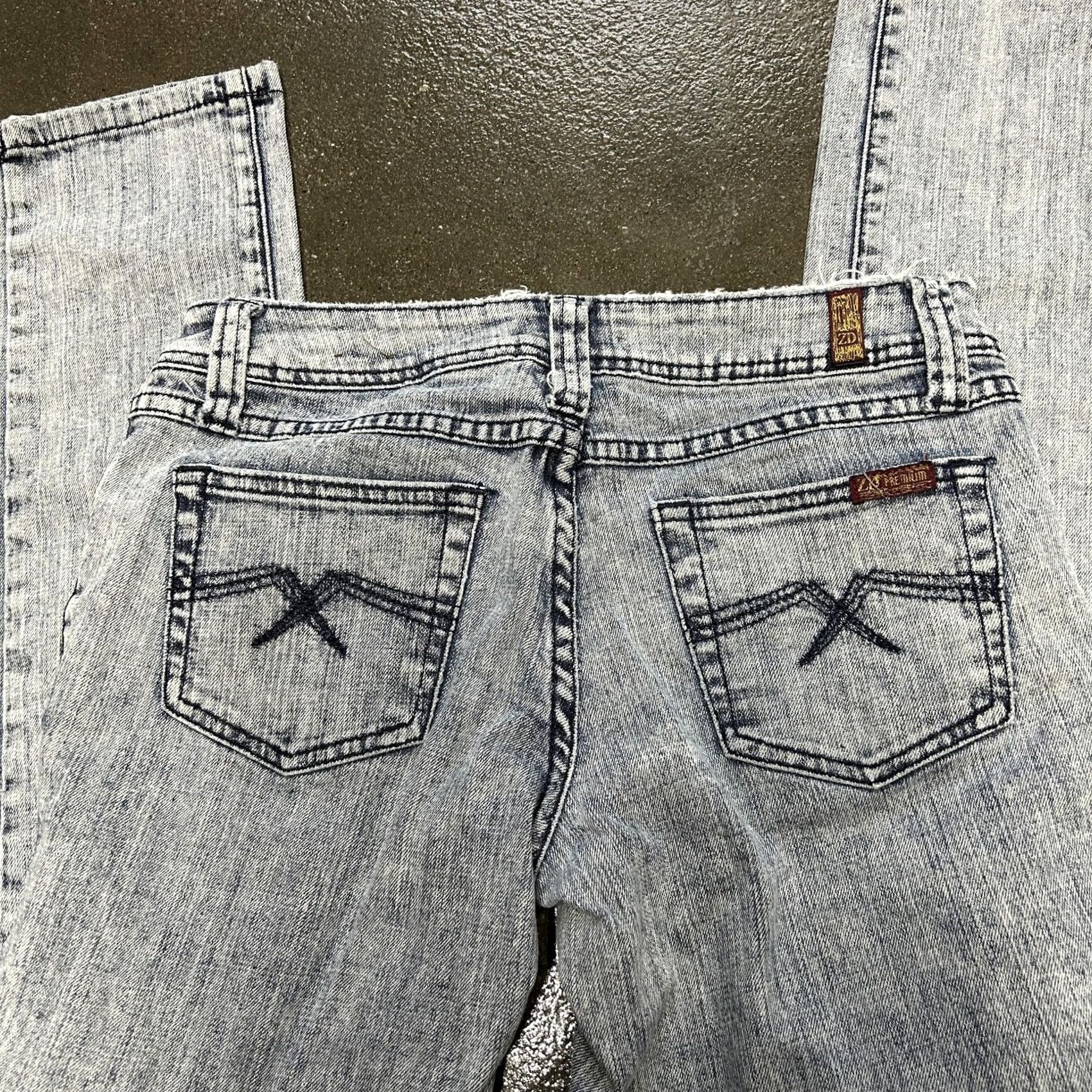 Vintage ZD Premium Jeans Womens 7 Light Wash Skinny Stretch Denim Pants Blue Casual Size 28" / US 6 / IT 42 - 4 Thumbnail