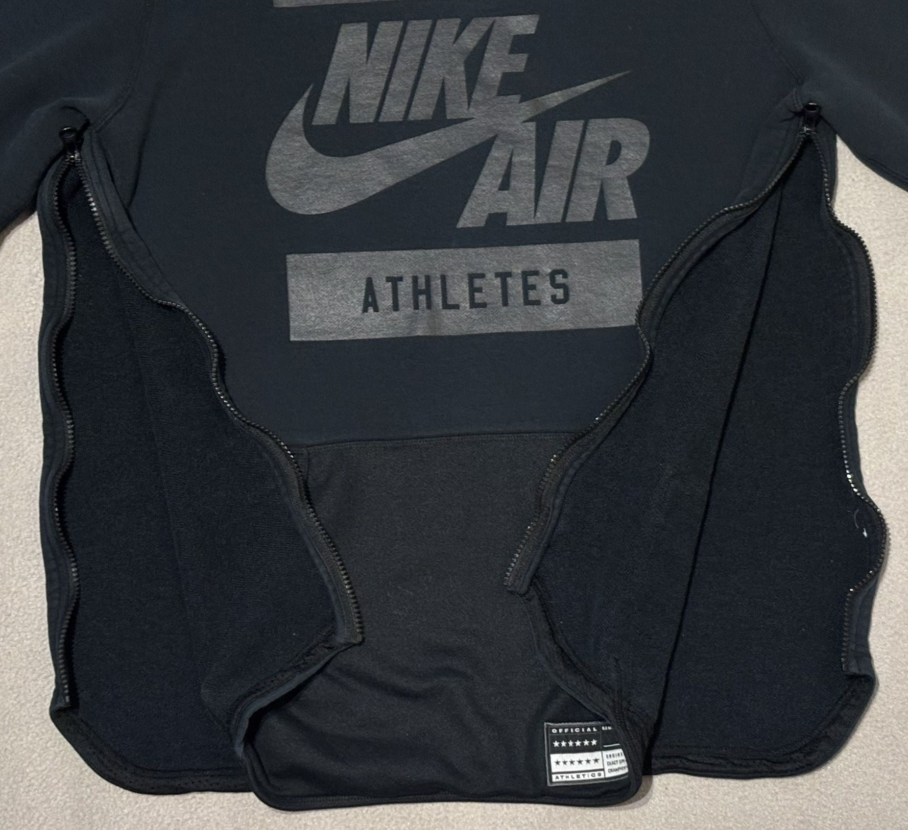 Nike Nike Air Hoodie Black Large Size US L / EU 52-54 / 3 - 9 Thumbnail
