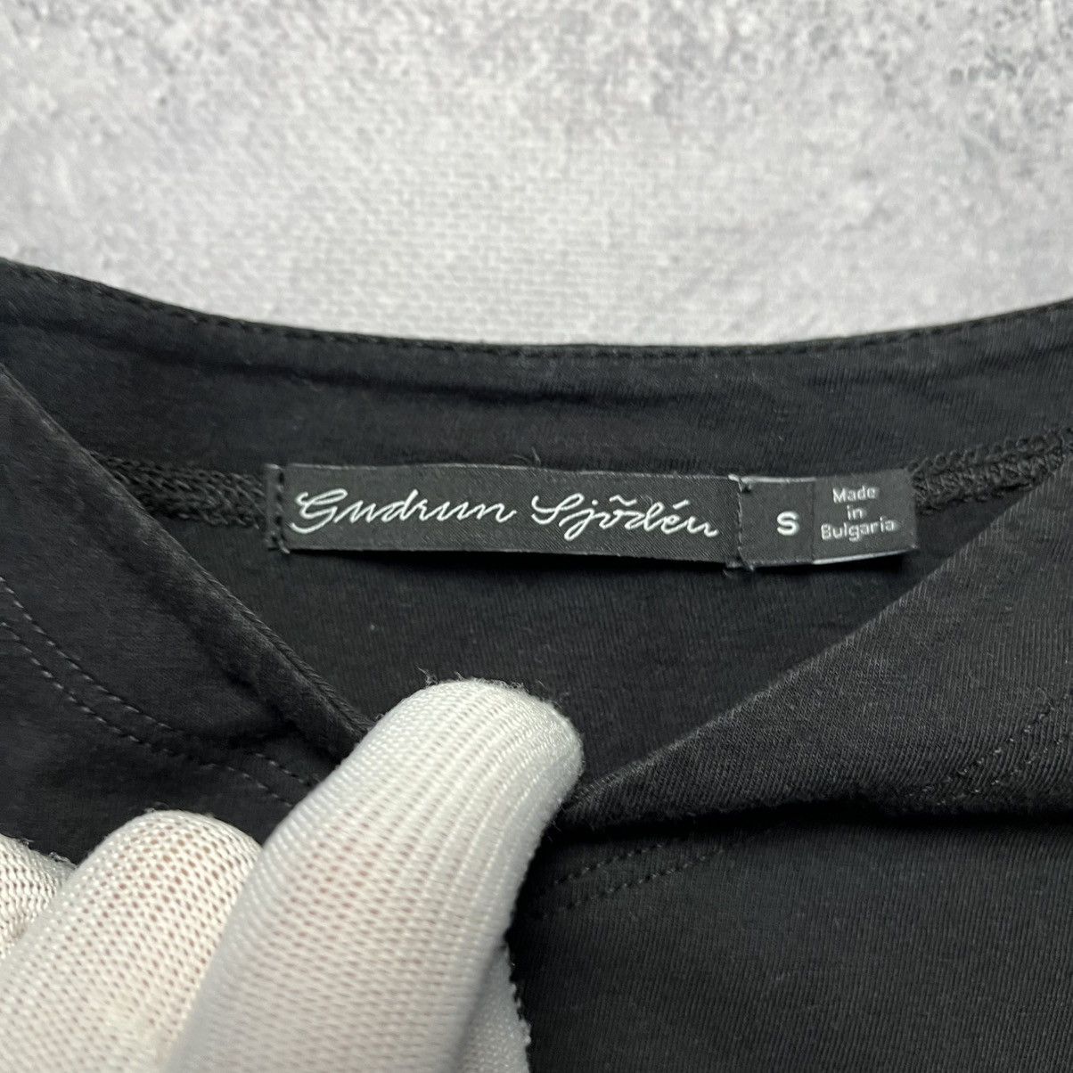 Gudrun Sjoden Gudrun Sjoden Basic Black Tee Luxury Designer Streetwear Y2K Size S / US 4 / IT 40 - 5 Thumbnail