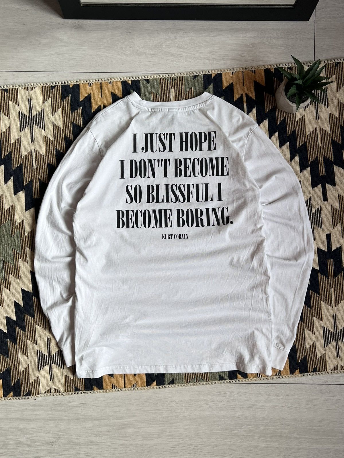 Nirvana RARE❗️Kurt Cobain Nirvana x H&M Long Sleeve Shirt Size US M / EU 48-50 / 2 - 2 Thumbnail